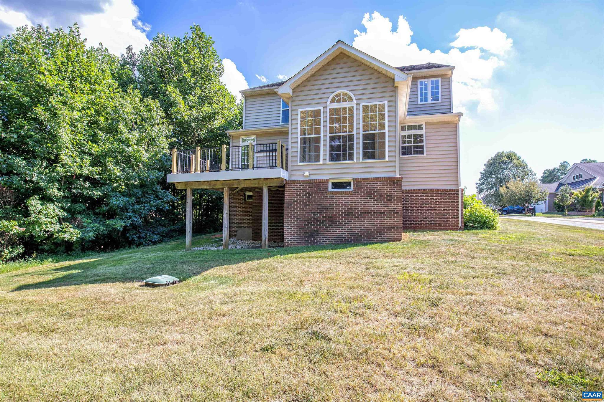 SPRING CREEK - Residential