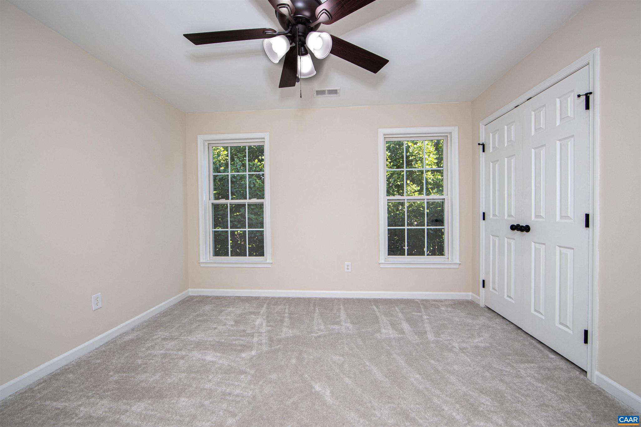 SPRING CREEK - Residential