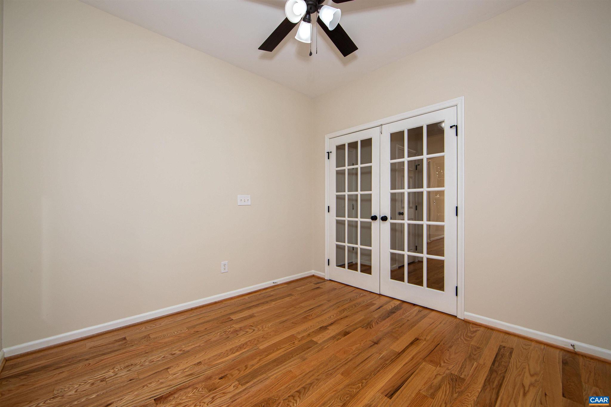 SPRING CREEK - Residential