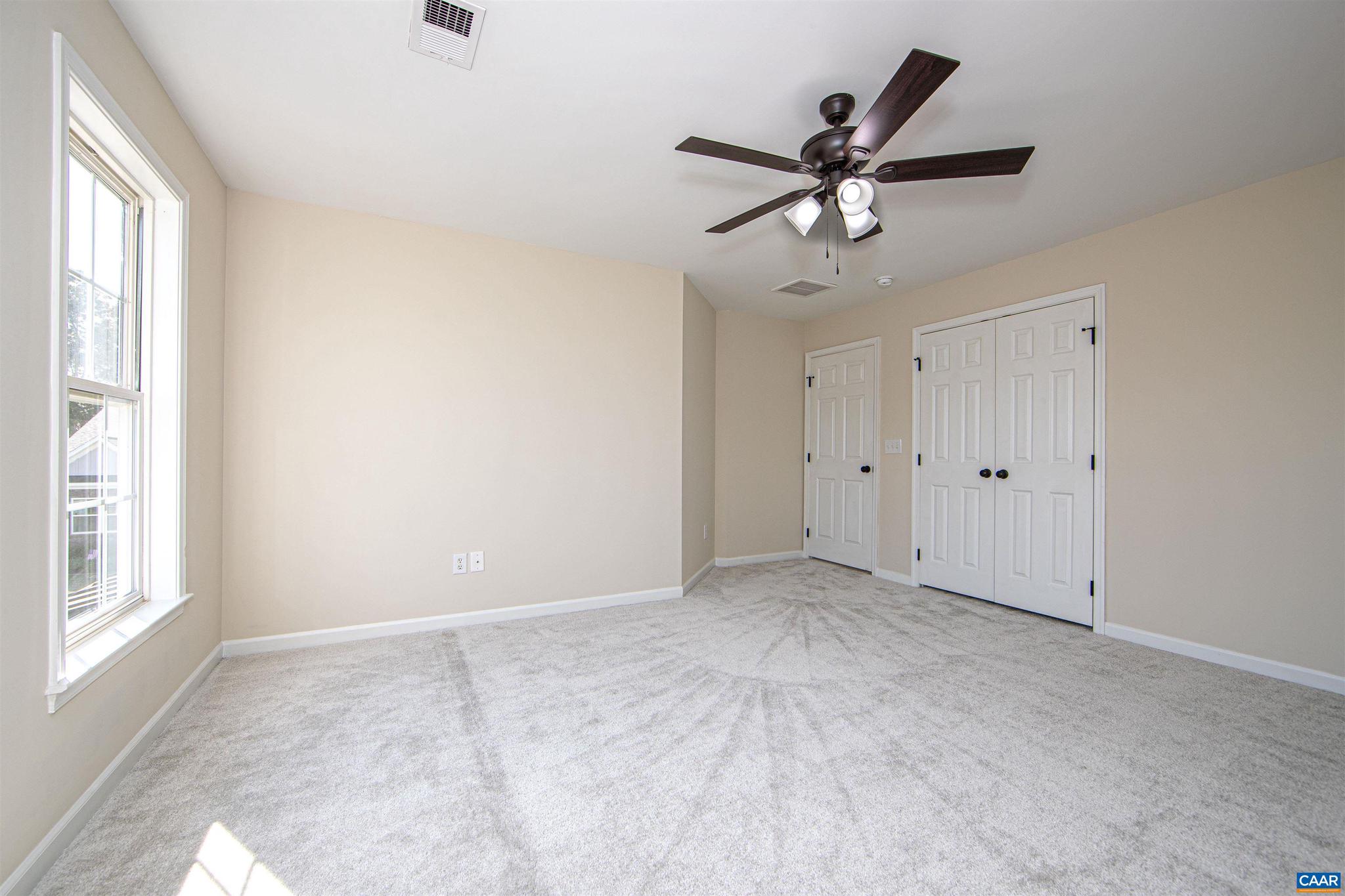 SPRING CREEK - Residential