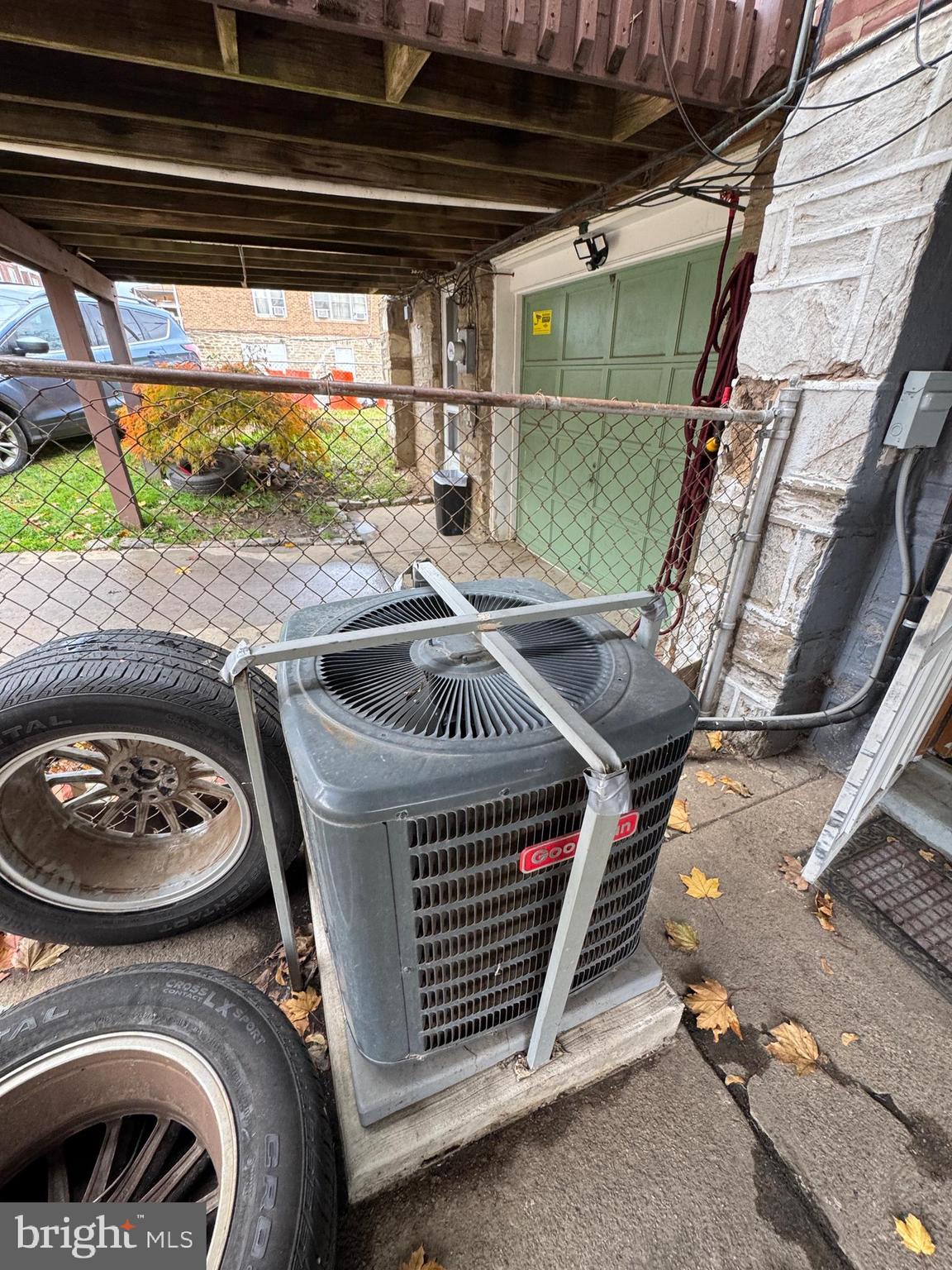 MAYFAIR - Residential