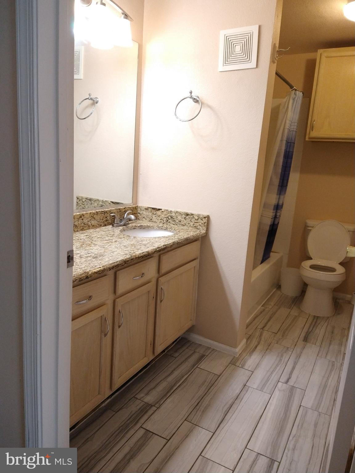 GATES OF MCLEAN - Residential Lease