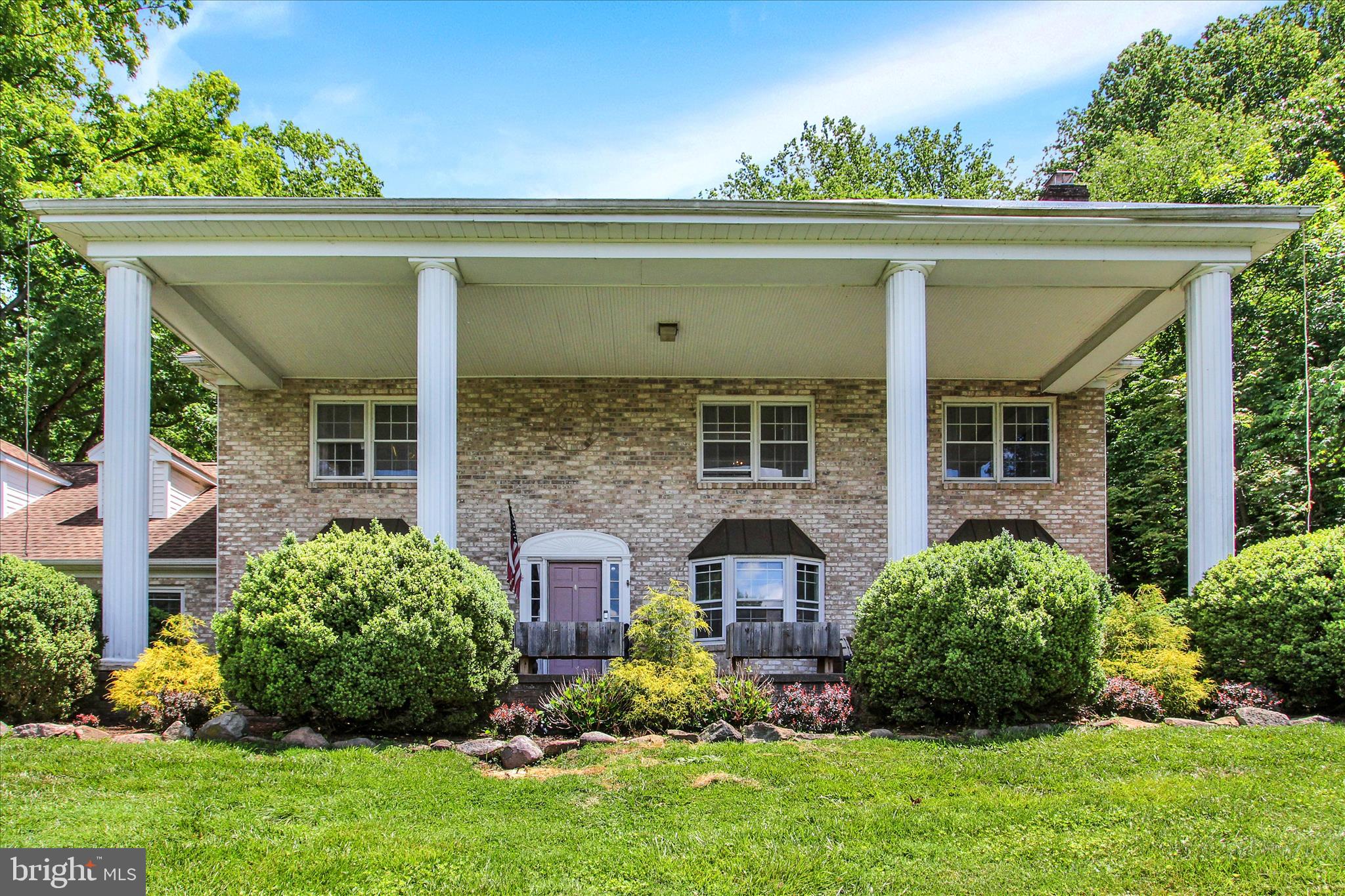 168 COUNTRY CLUB TRAIL