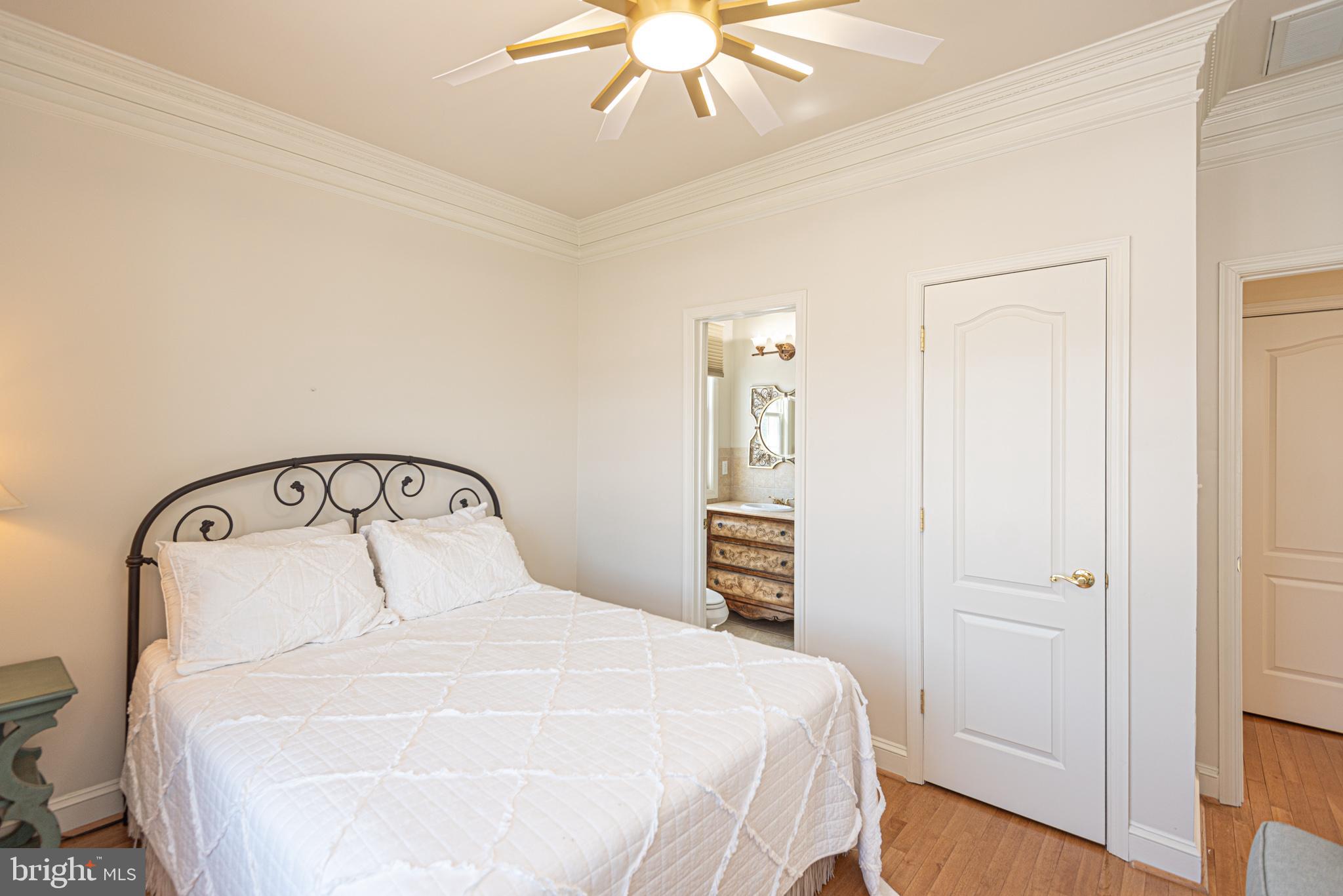 CAINE KEYS II EXT - Residential