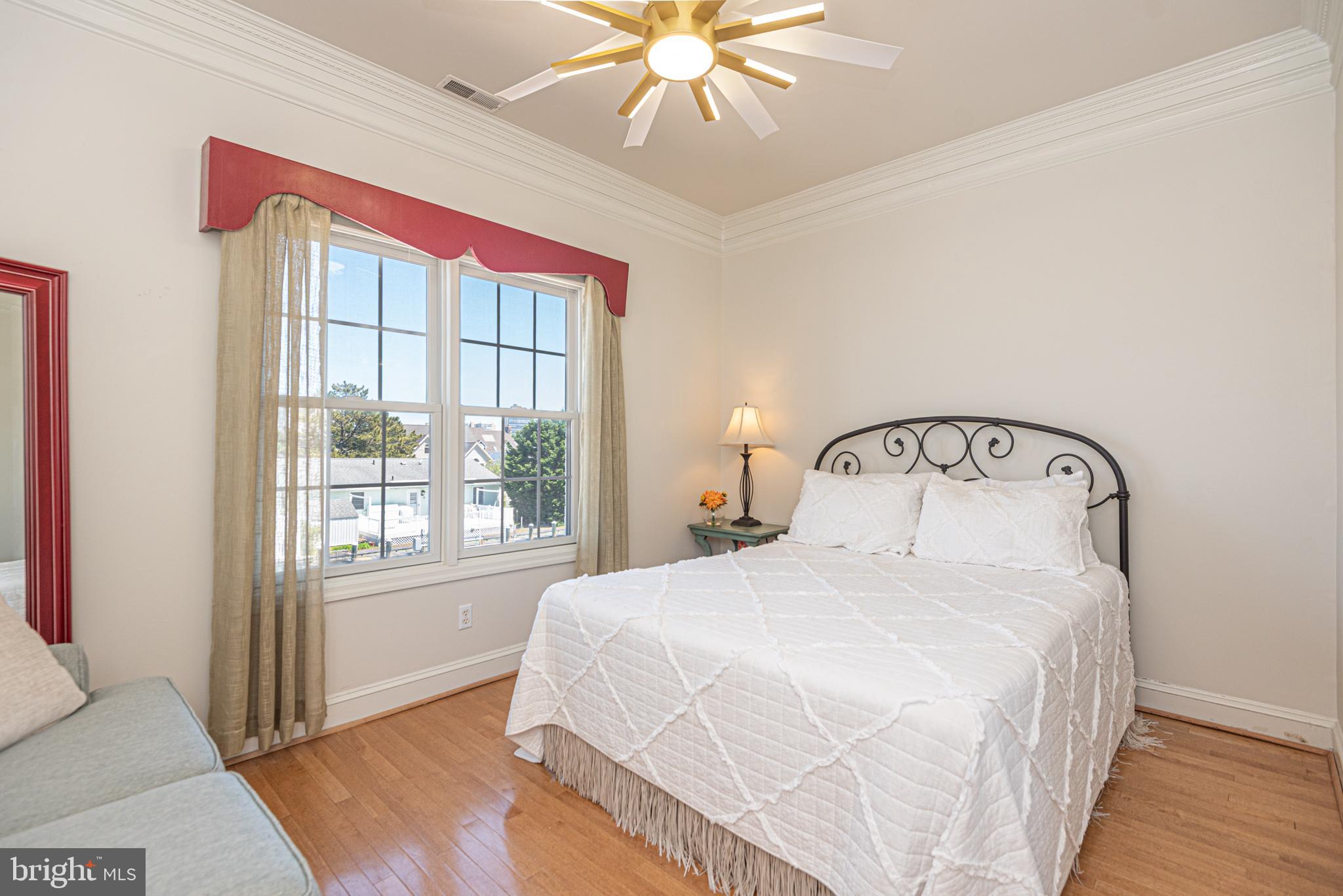 CAINE KEYS II EXT - Residential