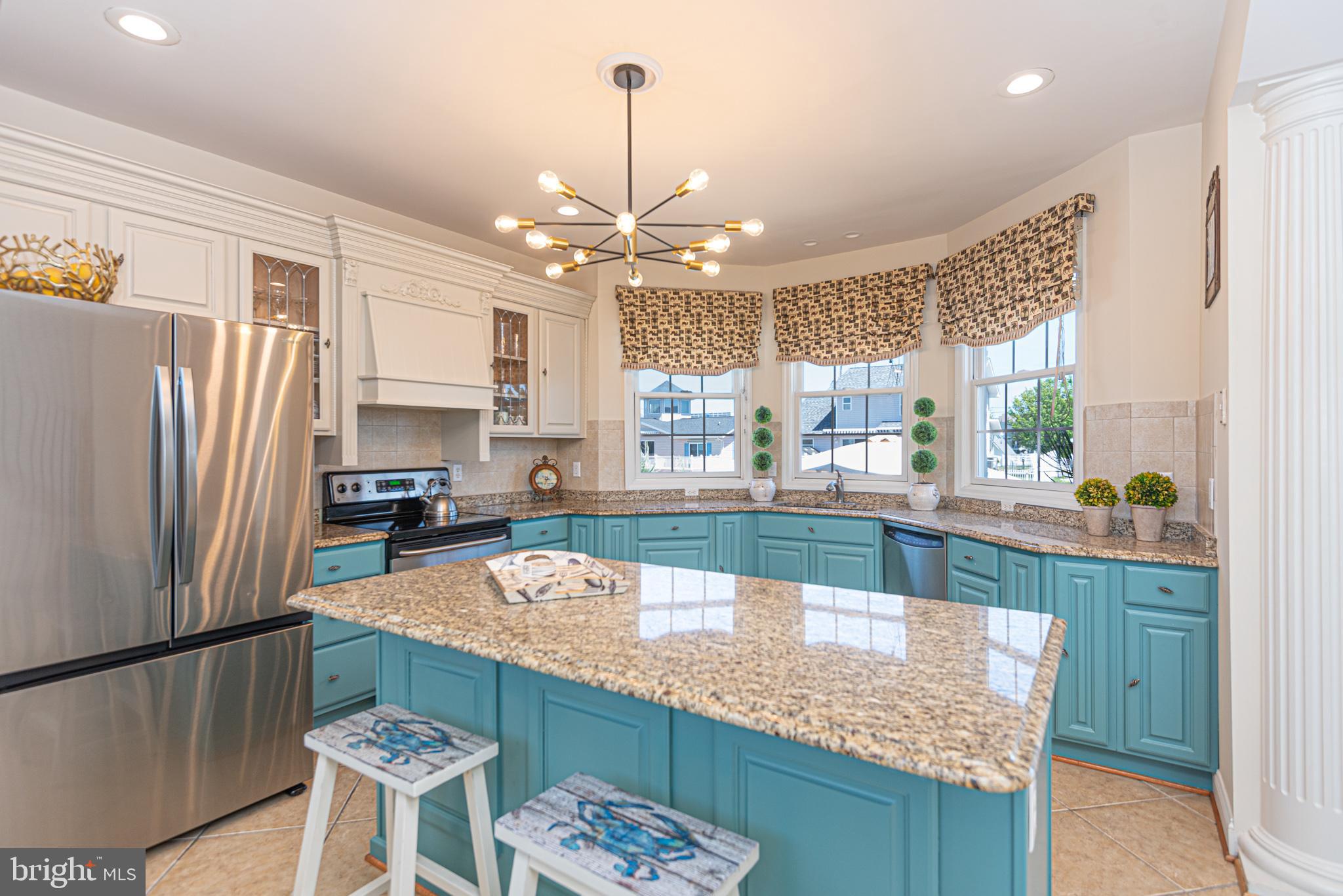 CAINE KEYS II EXT - Residential