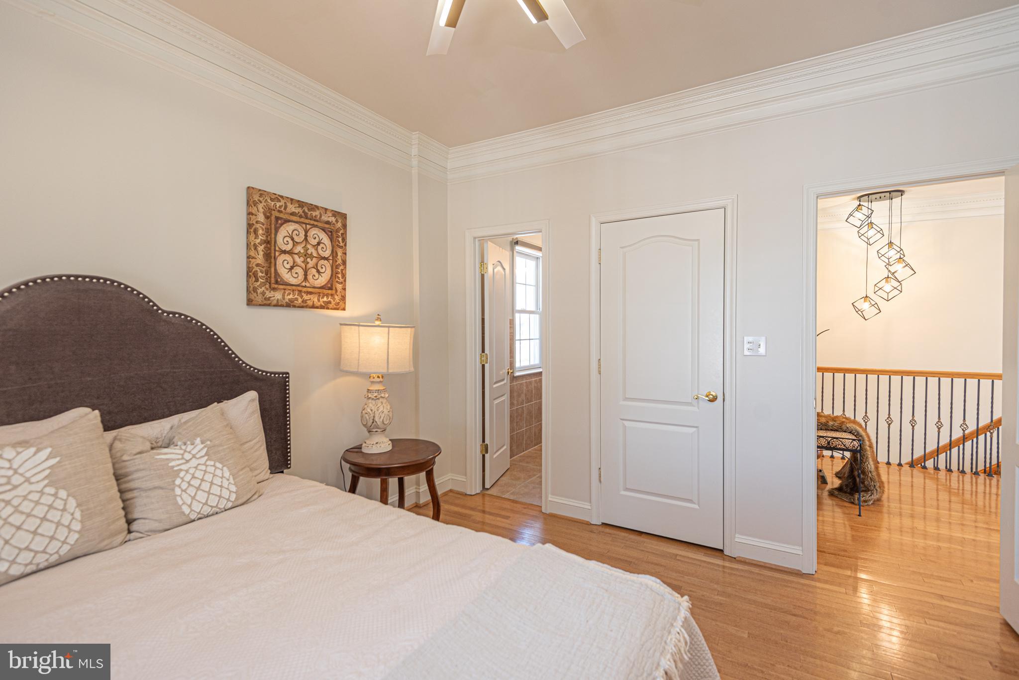 CAINE KEYS II EXT - Residential