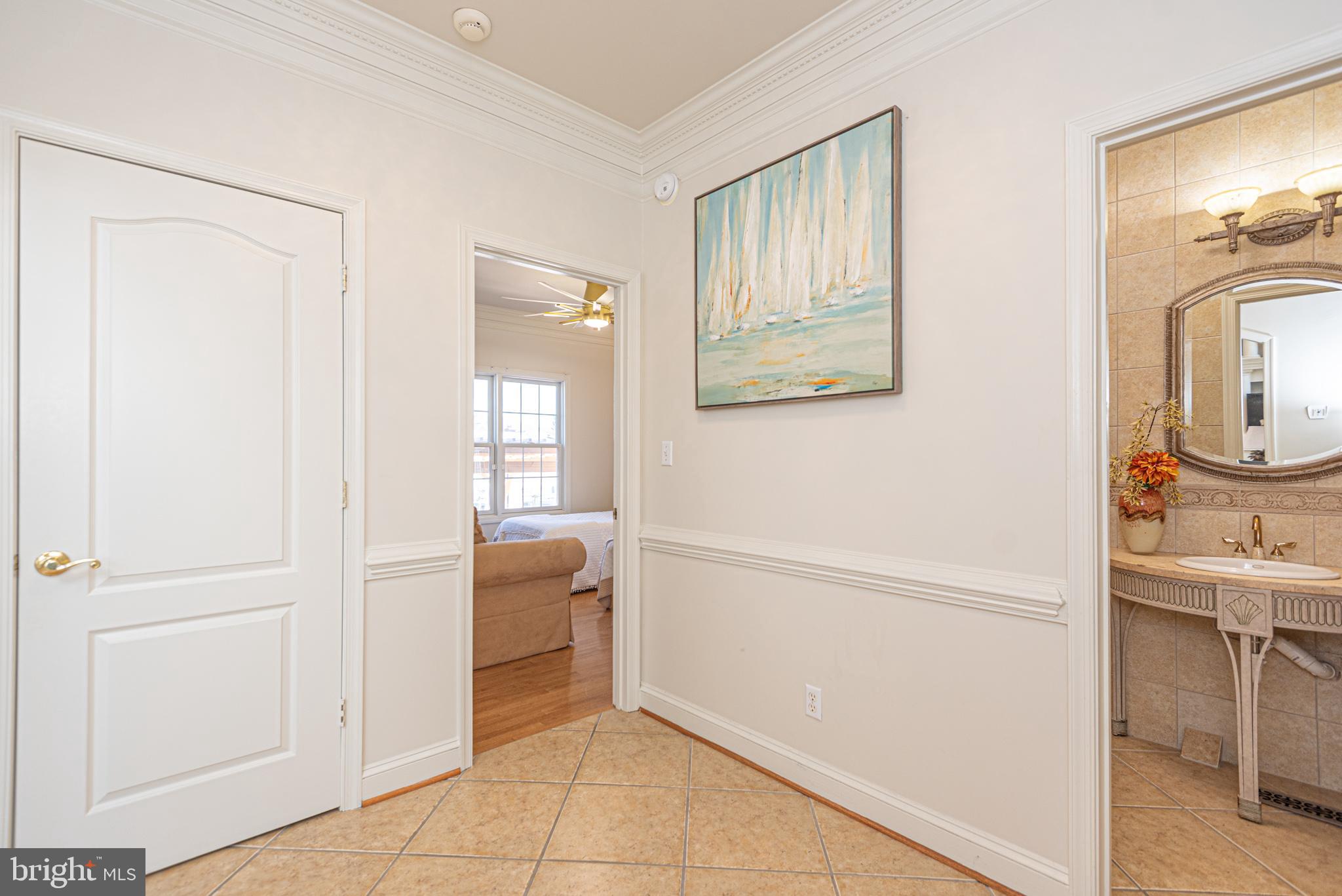 CAINE KEYS II EXT - Residential