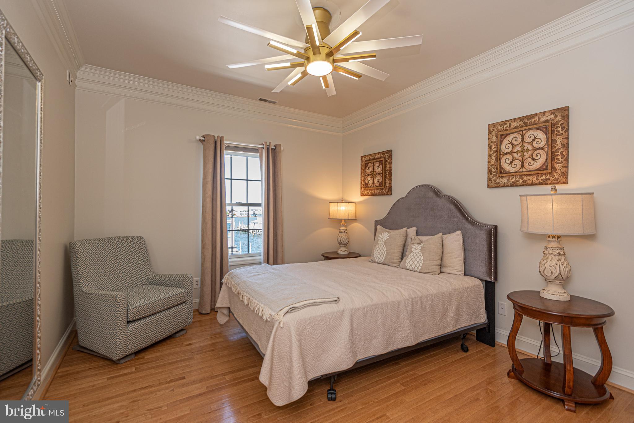 CAINE KEYS II EXT - Residential