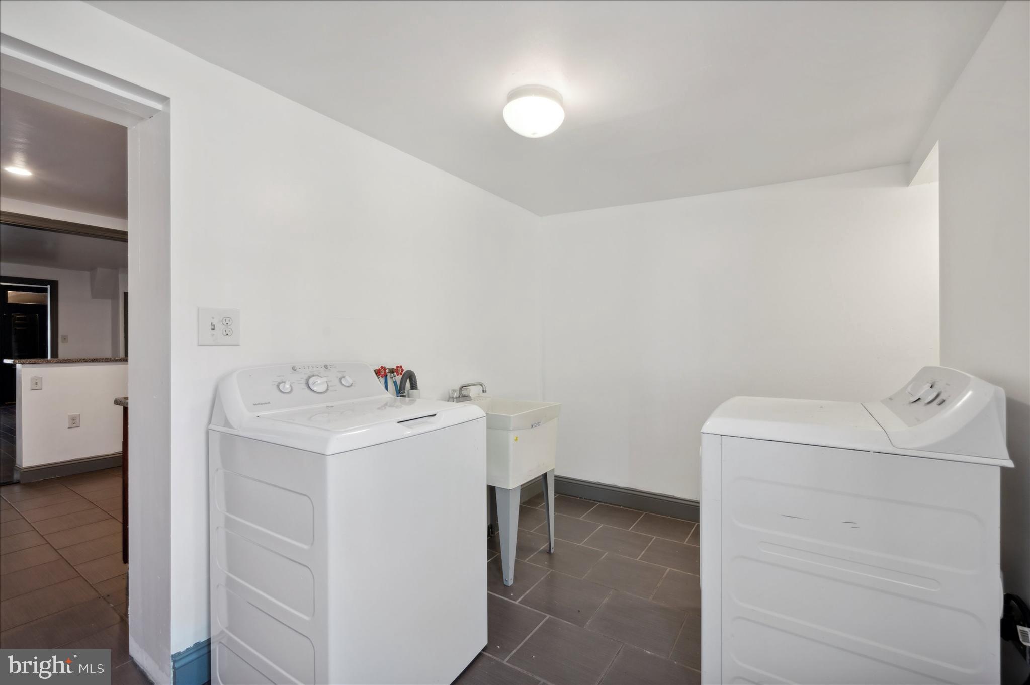 BREWERYTOWN - Residential Lease