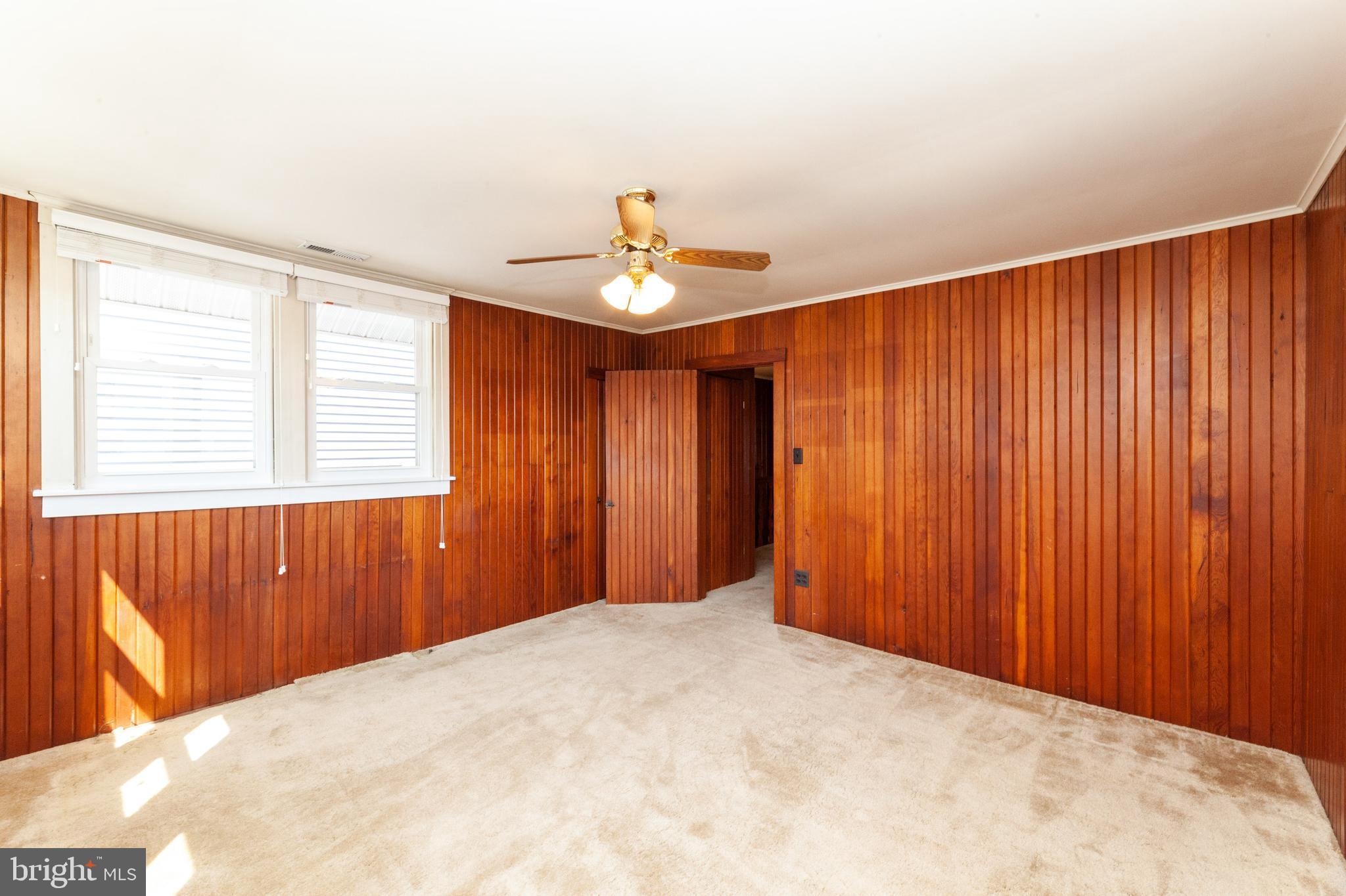 WALKER - Residential