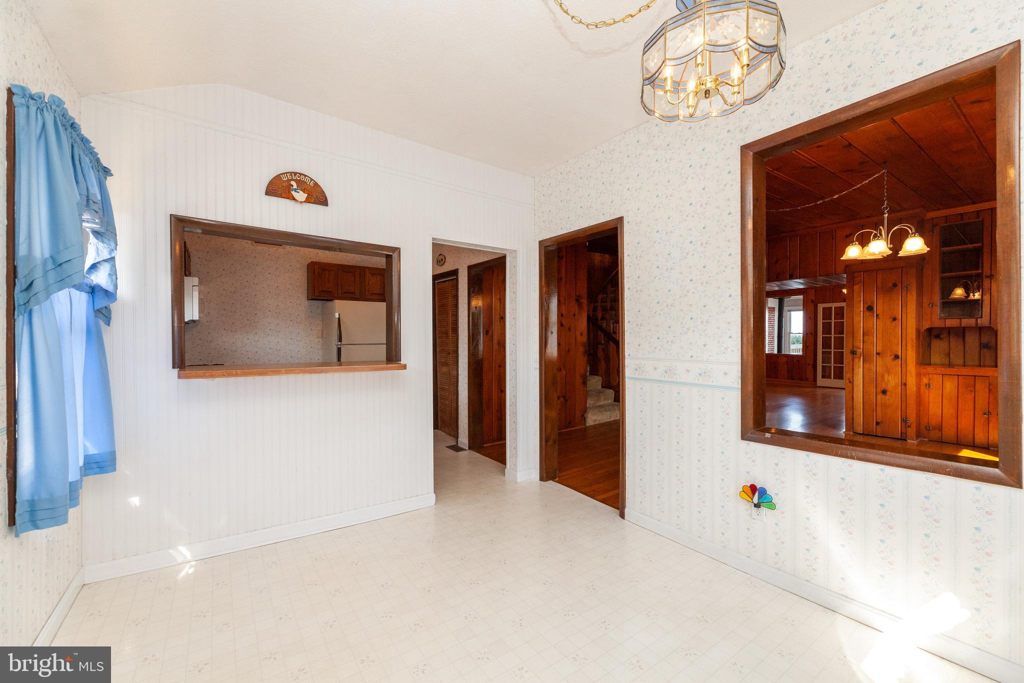 WALKER - Residential