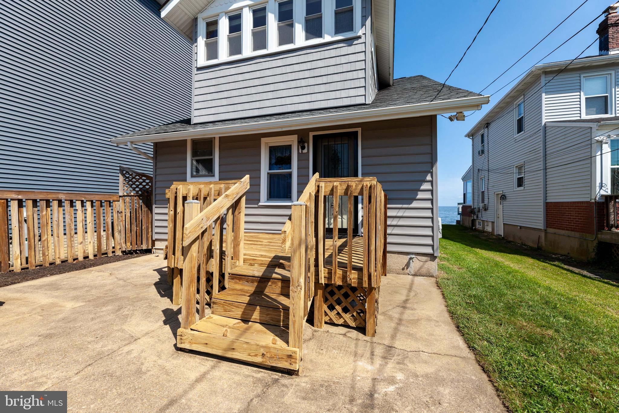 WALKER - Residential