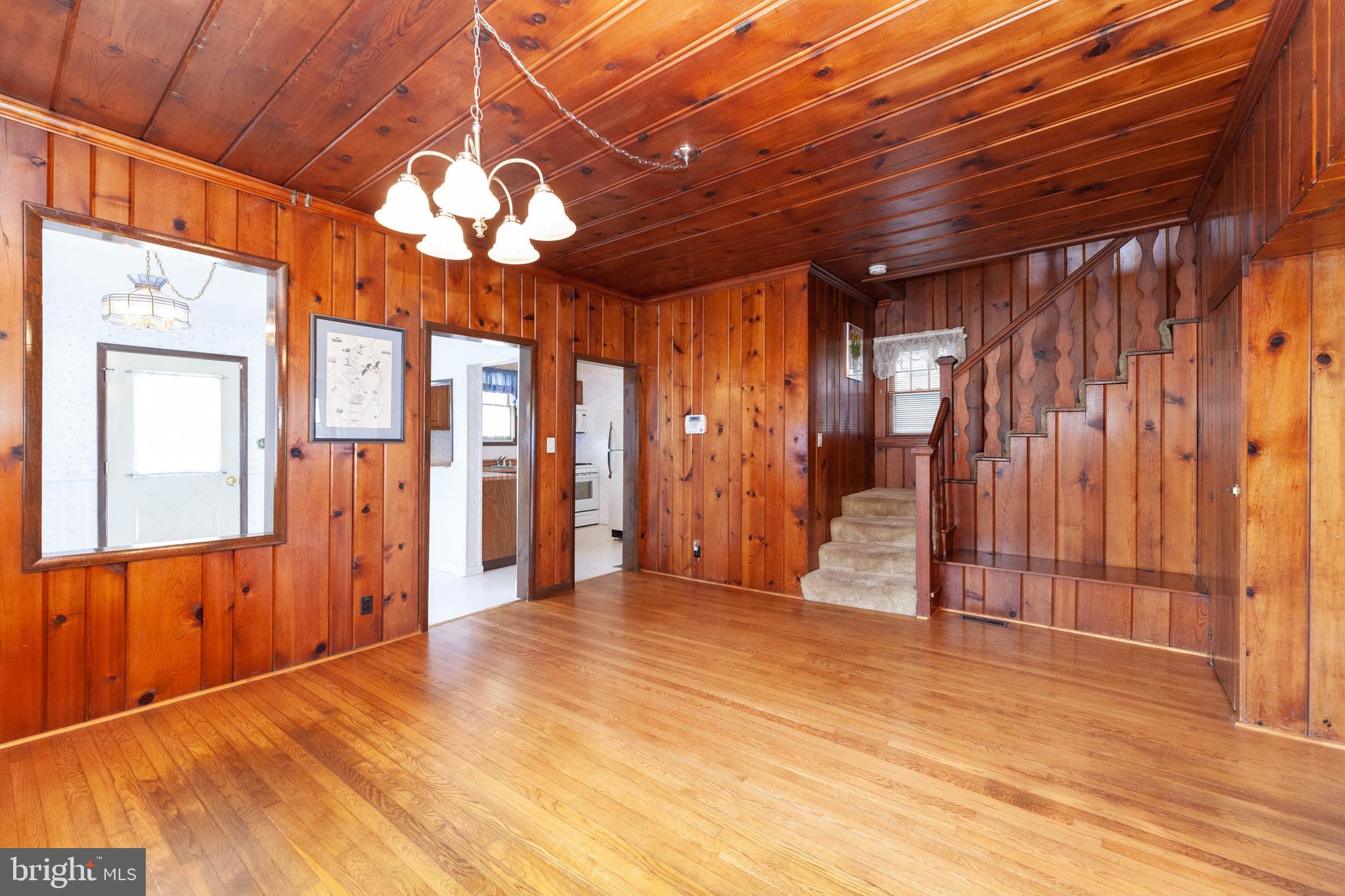 WALKER - Residential