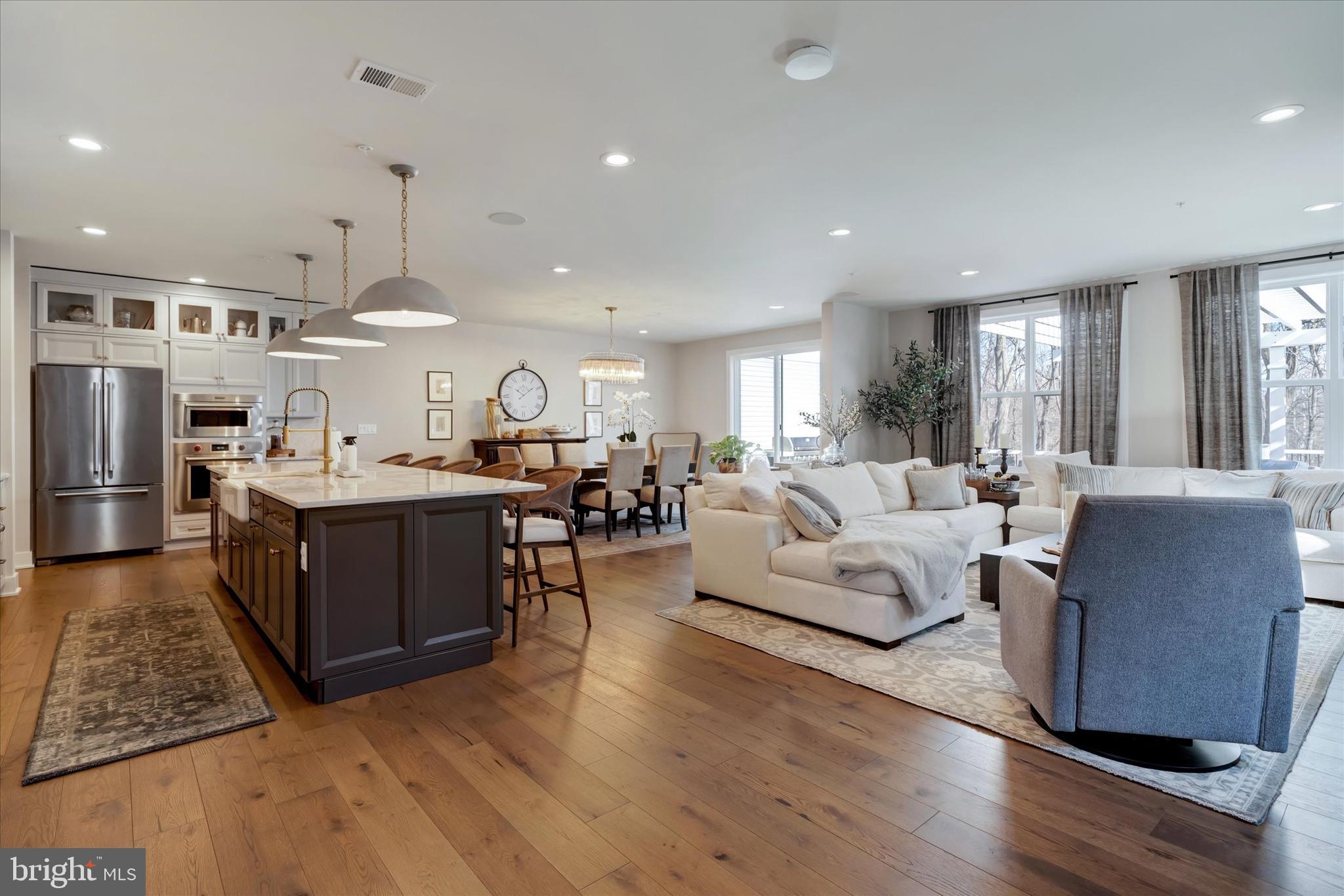 DOYLESTOWN WALK - Residential