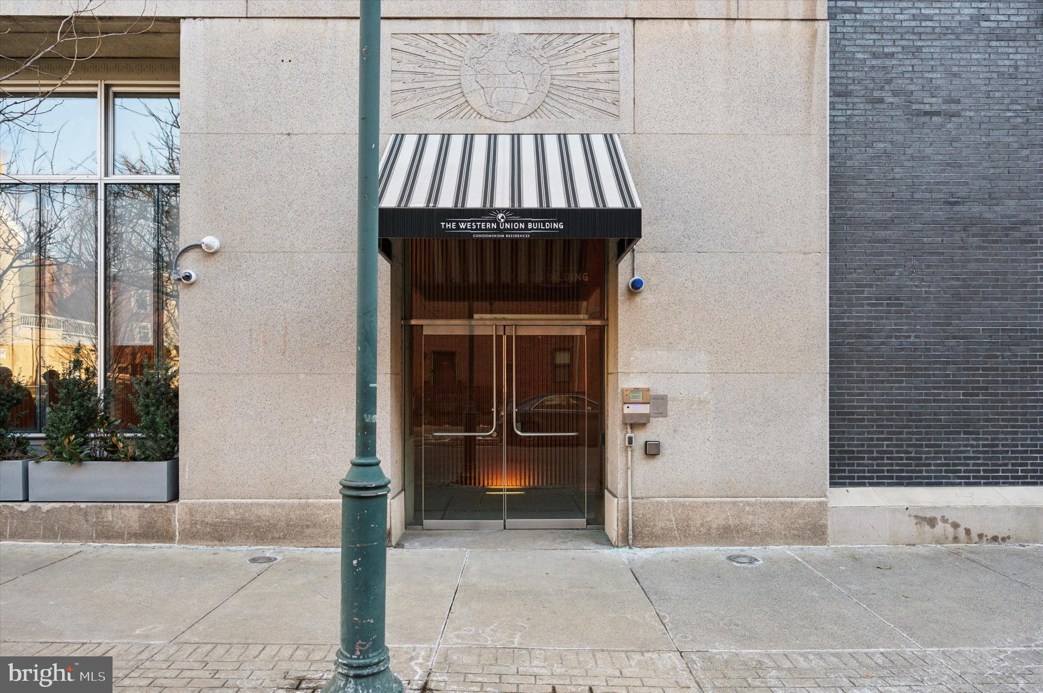 WASHINGTON SQ - Residential