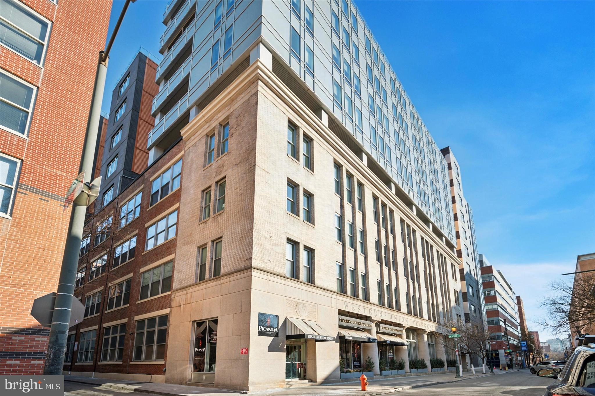 WASHINGTON SQ - Residential