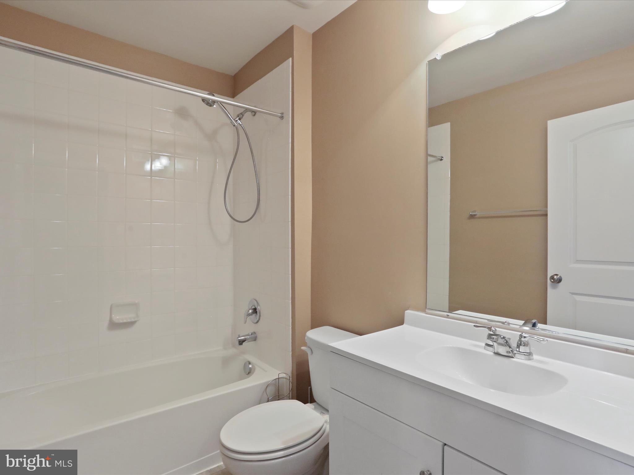 BERKELEY RIDGE - Residential