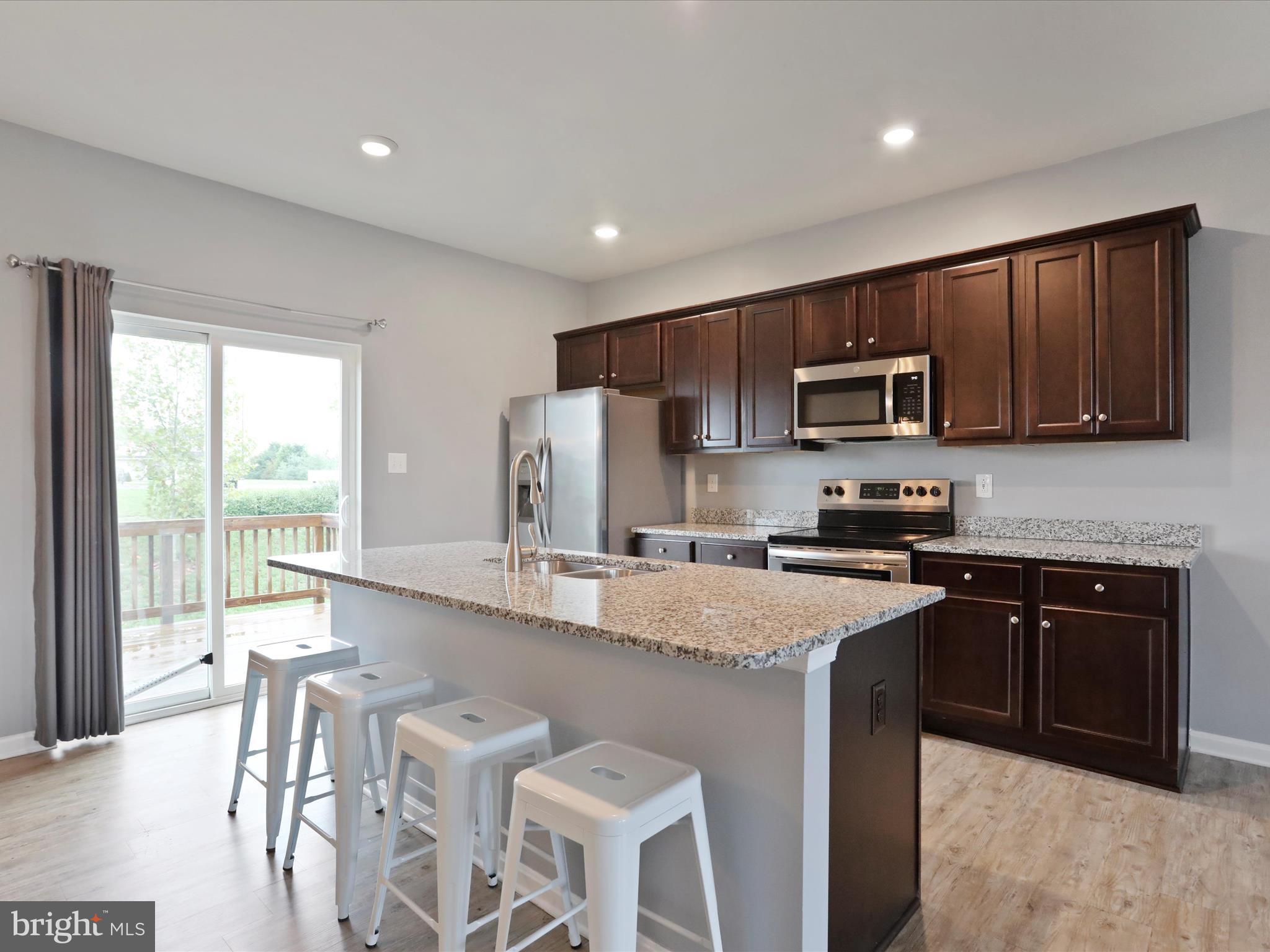 BERKELEY RIDGE - Residential