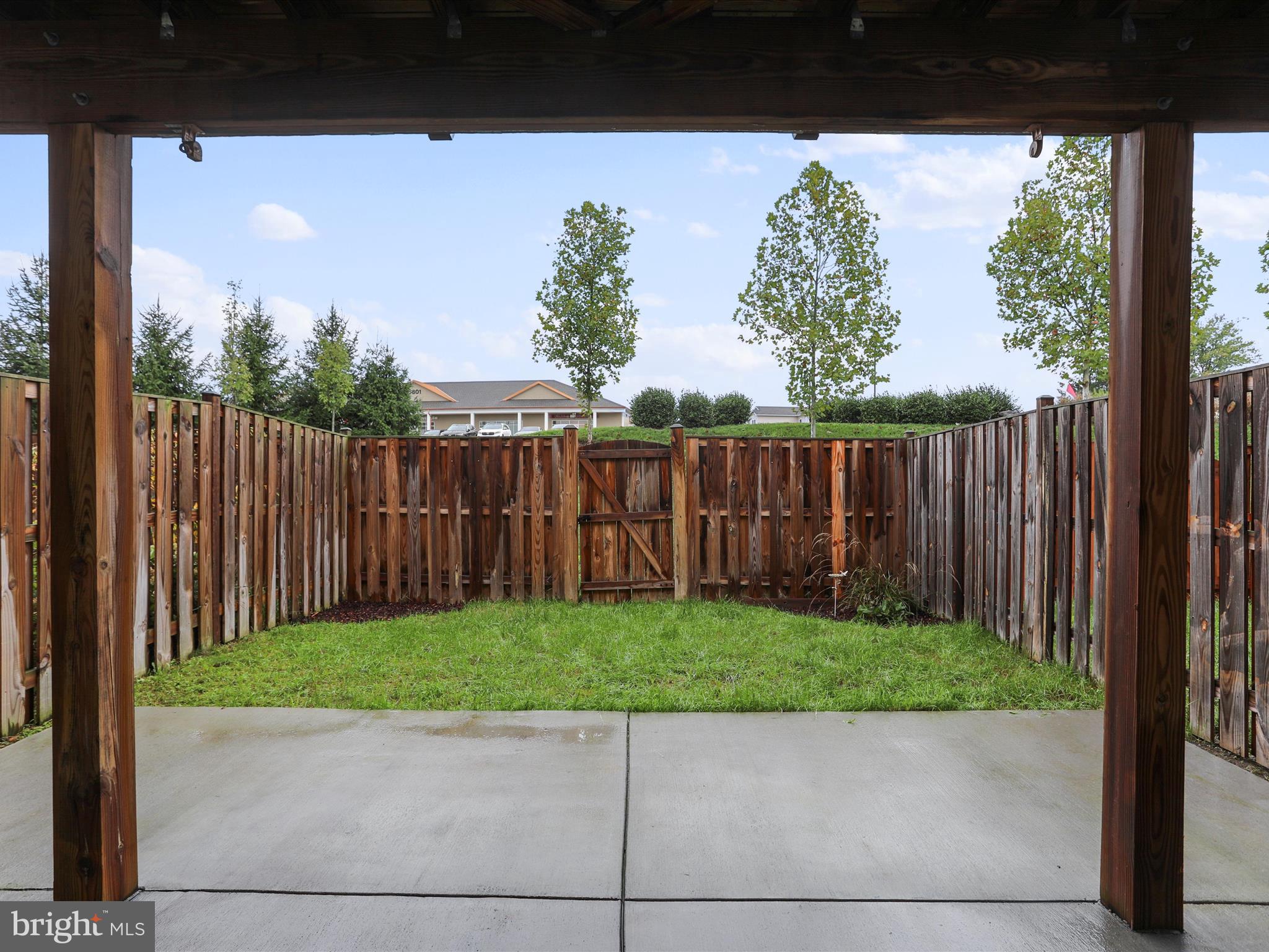 BERKELEY RIDGE - Residential