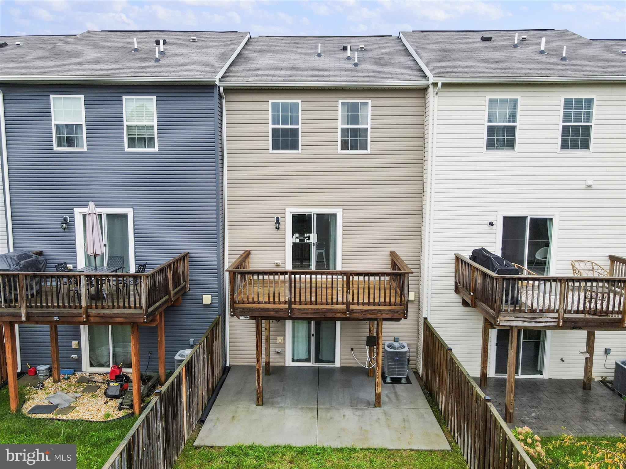 BERKELEY RIDGE - Residential