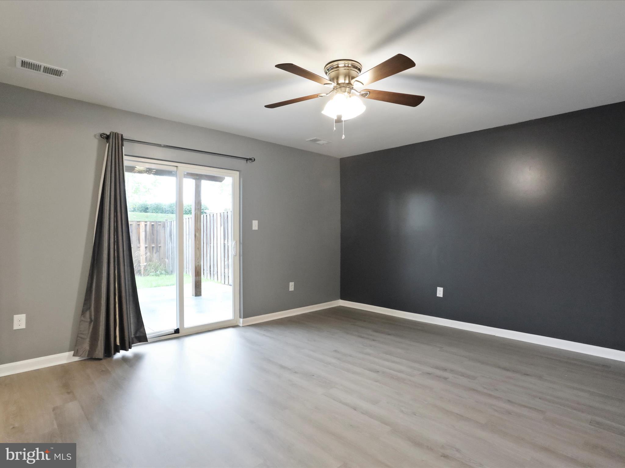 BERKELEY RIDGE - Residential