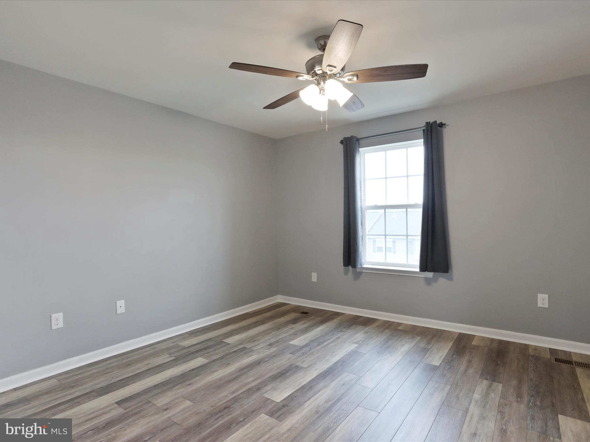 BERKELEY RIDGE - Residential