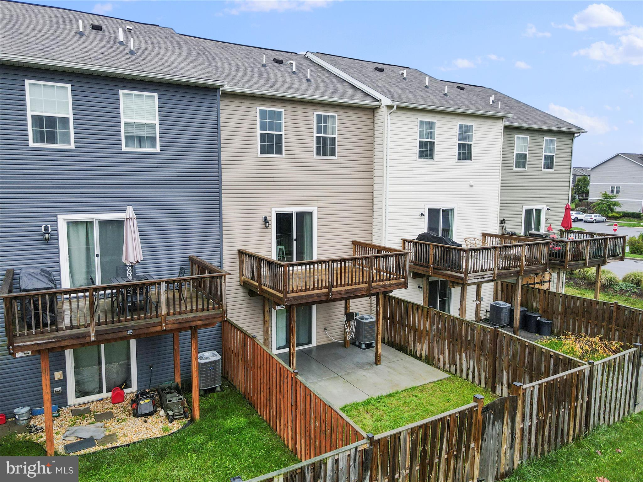 BERKELEY RIDGE - Residential