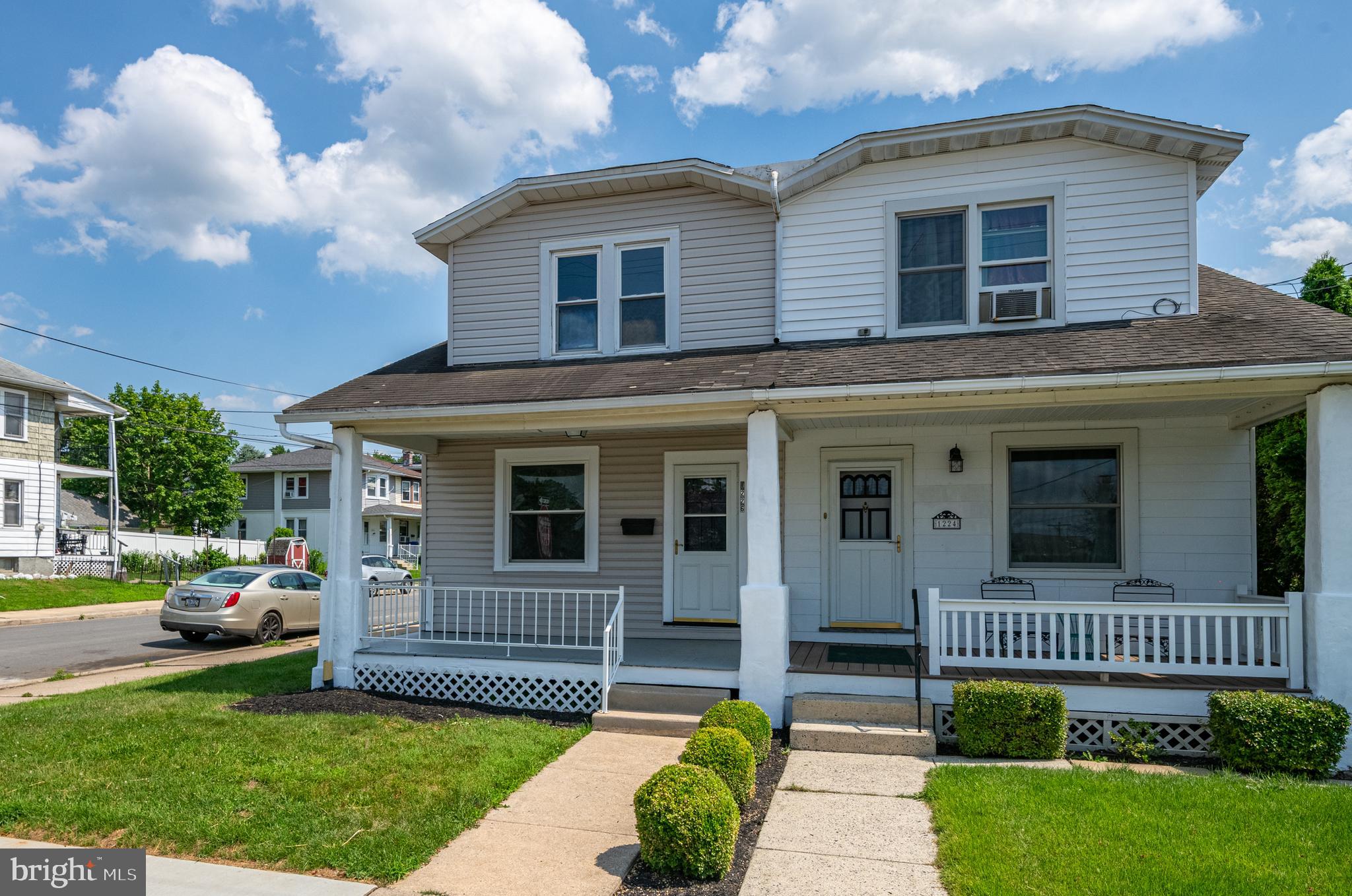 1226 MARGARET STREET