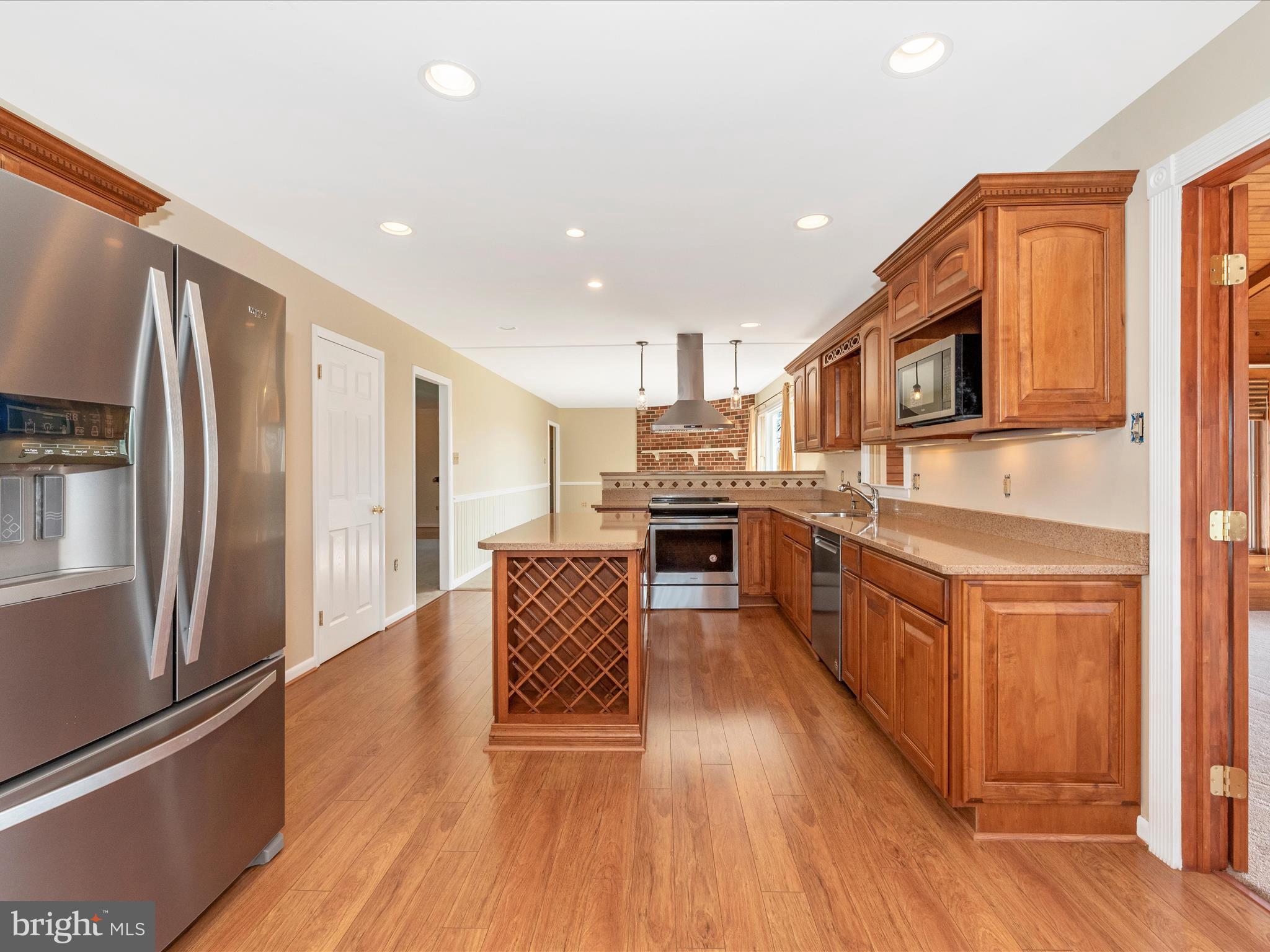 HIGH RIDGE - Residential