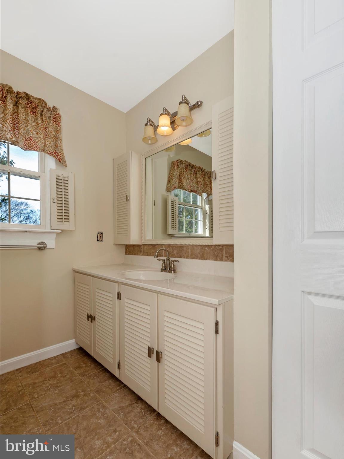 HIGH RIDGE - Residential