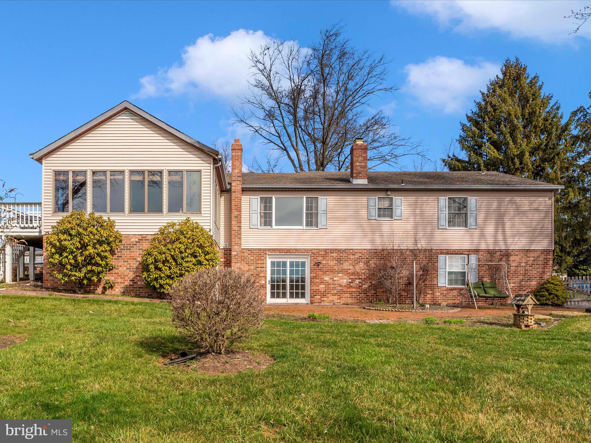 HIGH RIDGE - Residential