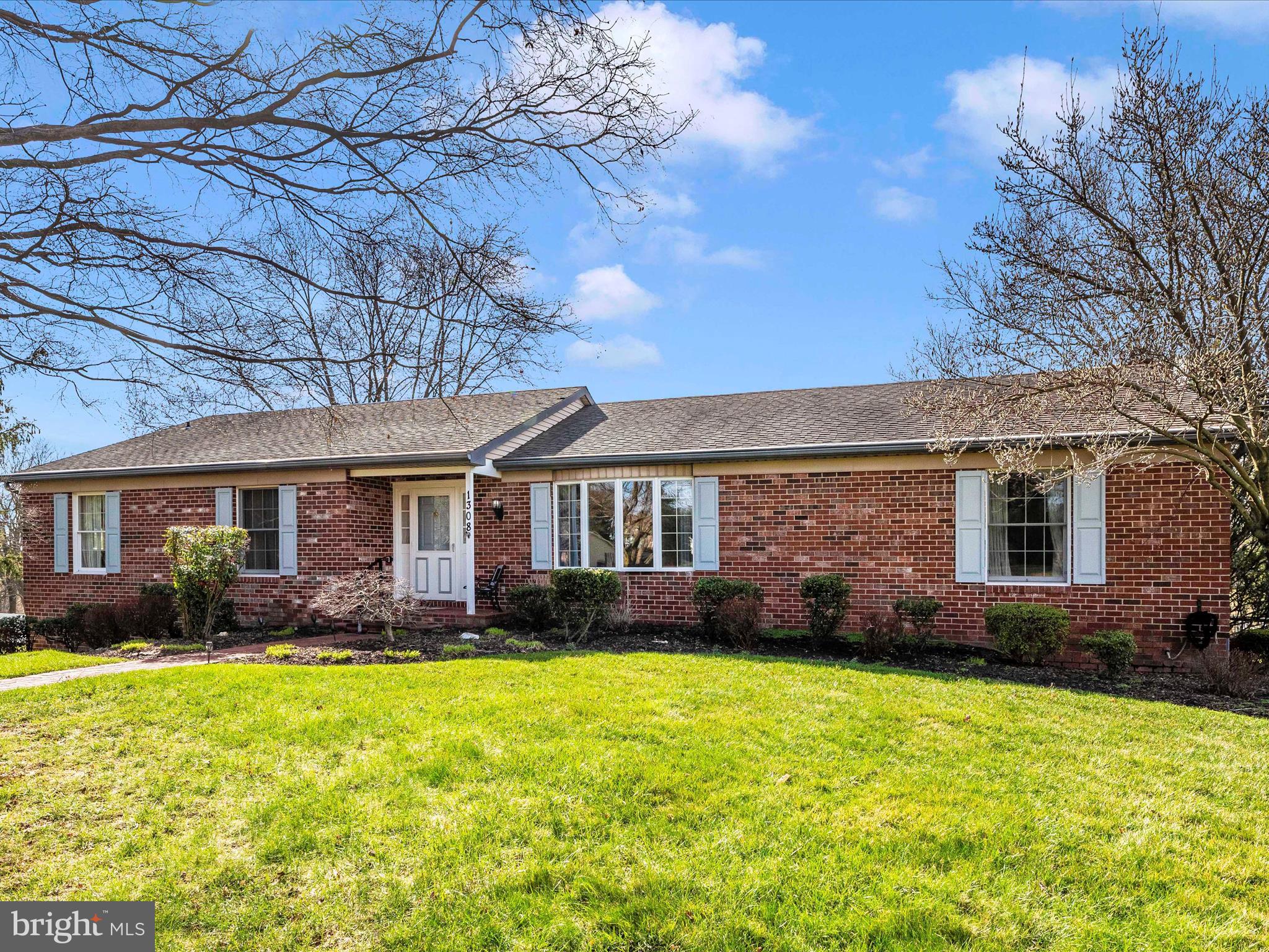 HIGH RIDGE - Residential