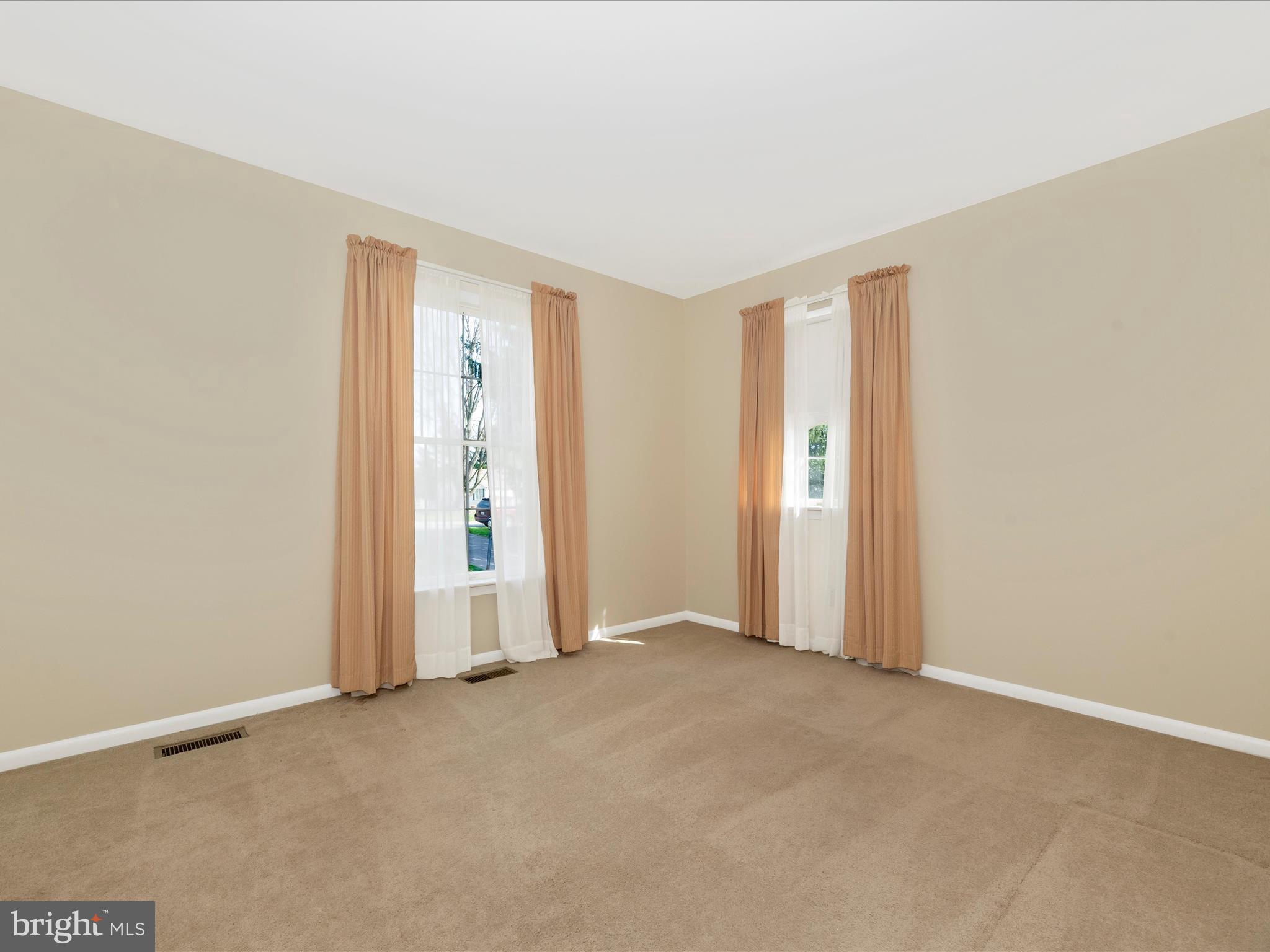 HIGH RIDGE - Residential