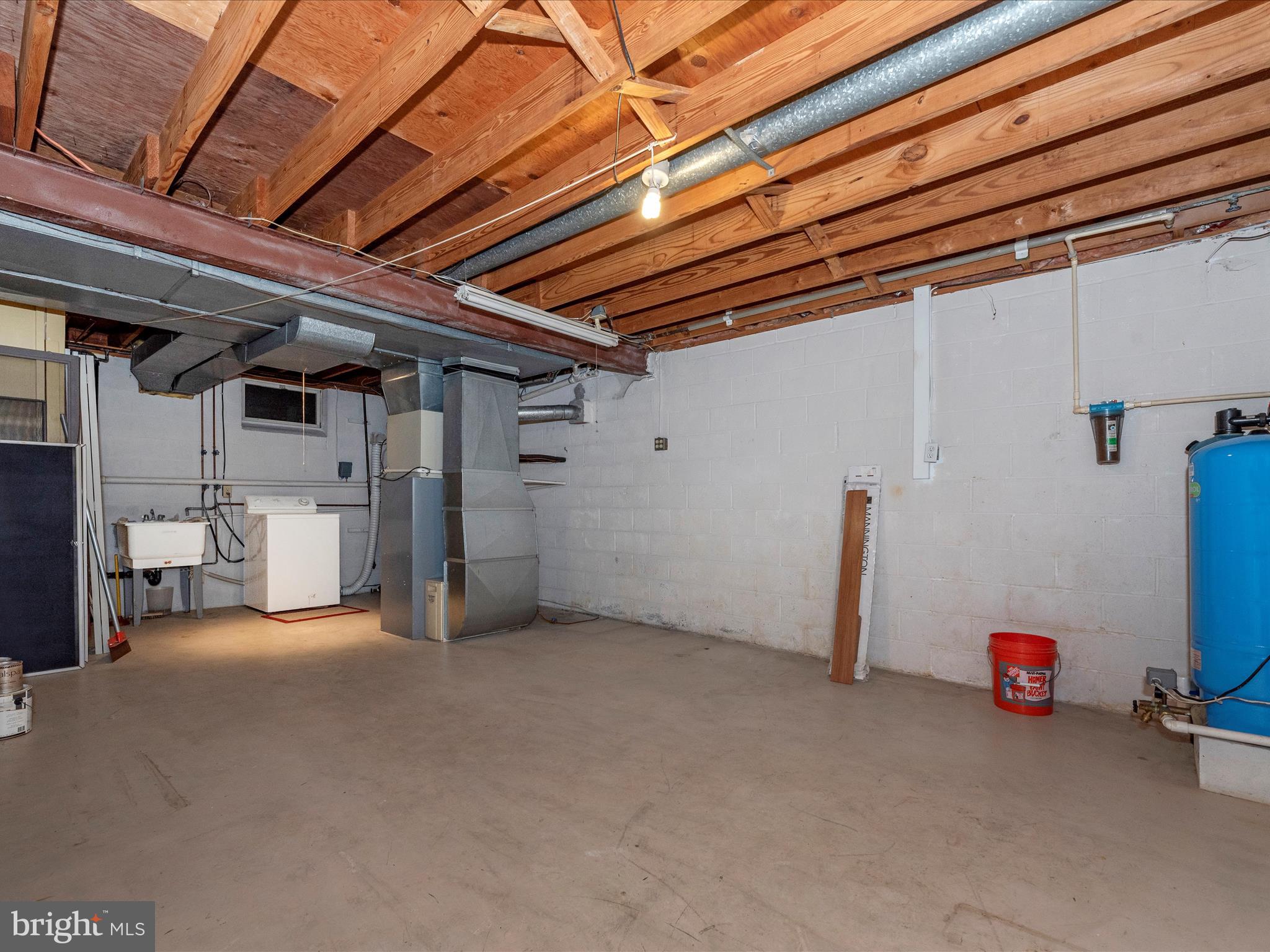 HIGH RIDGE - Residential