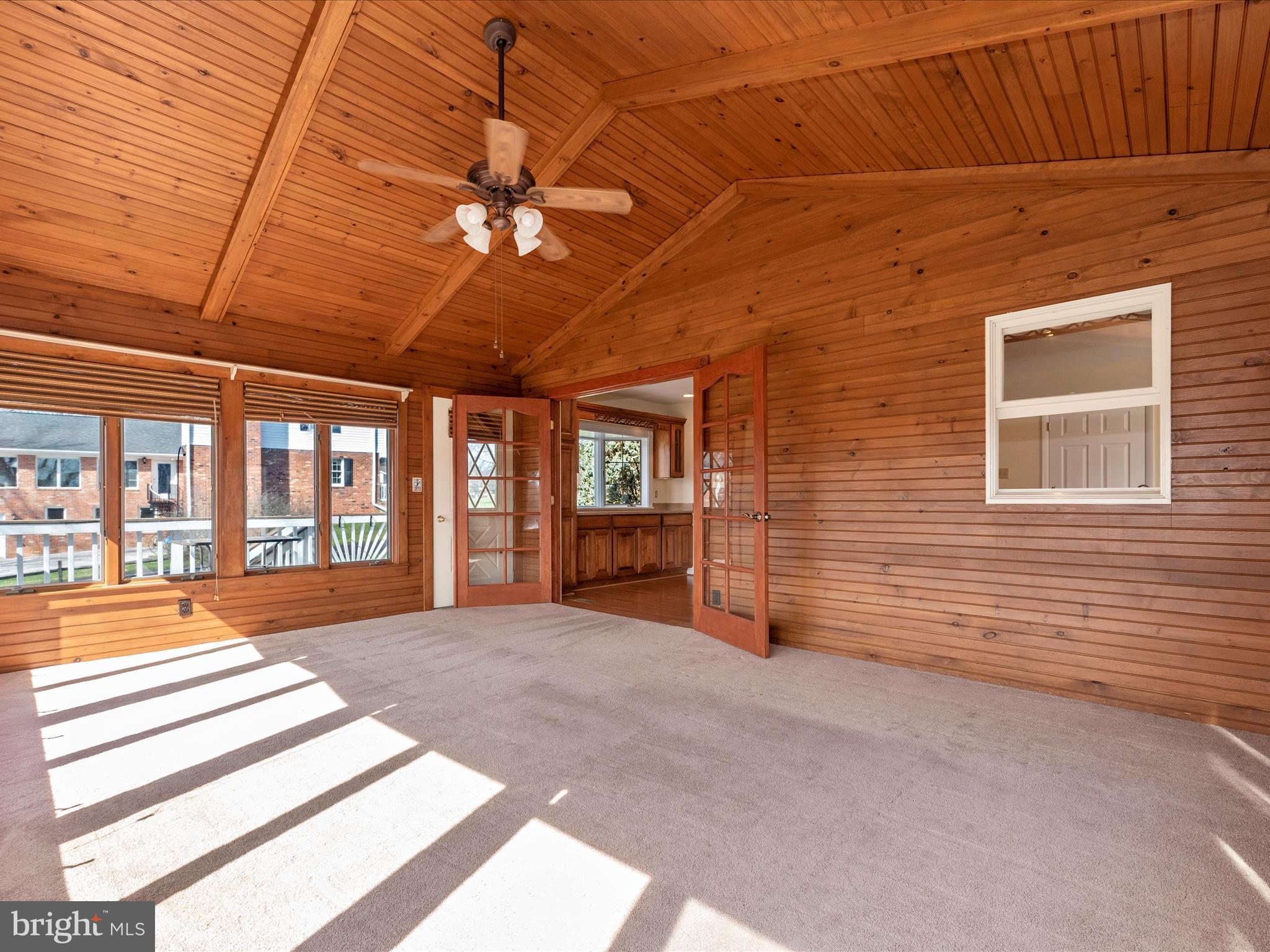 HIGH RIDGE - Residential