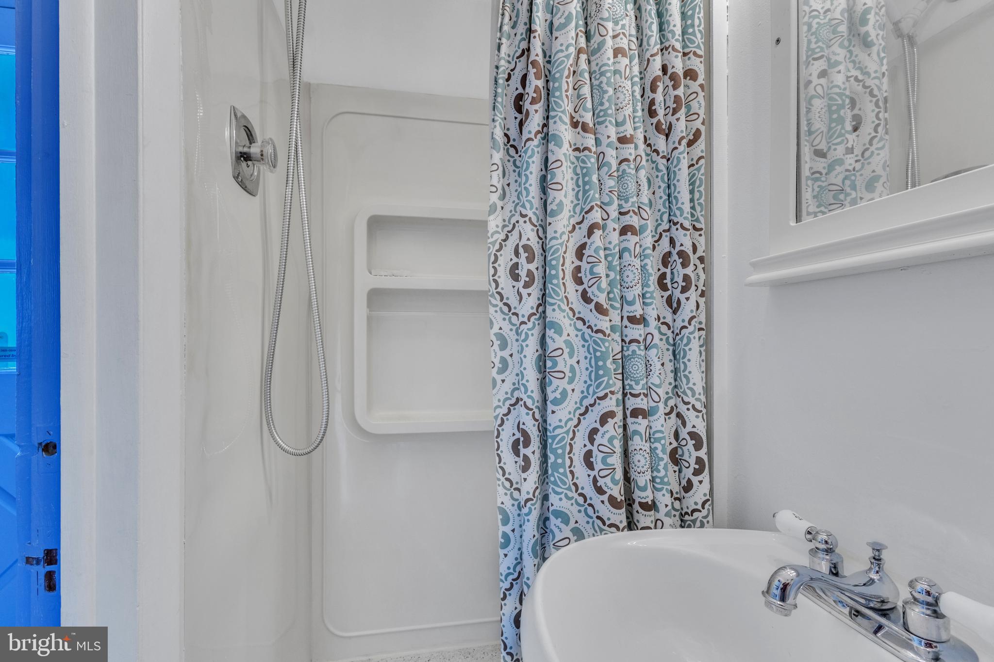 HOLMESBURG - Residential