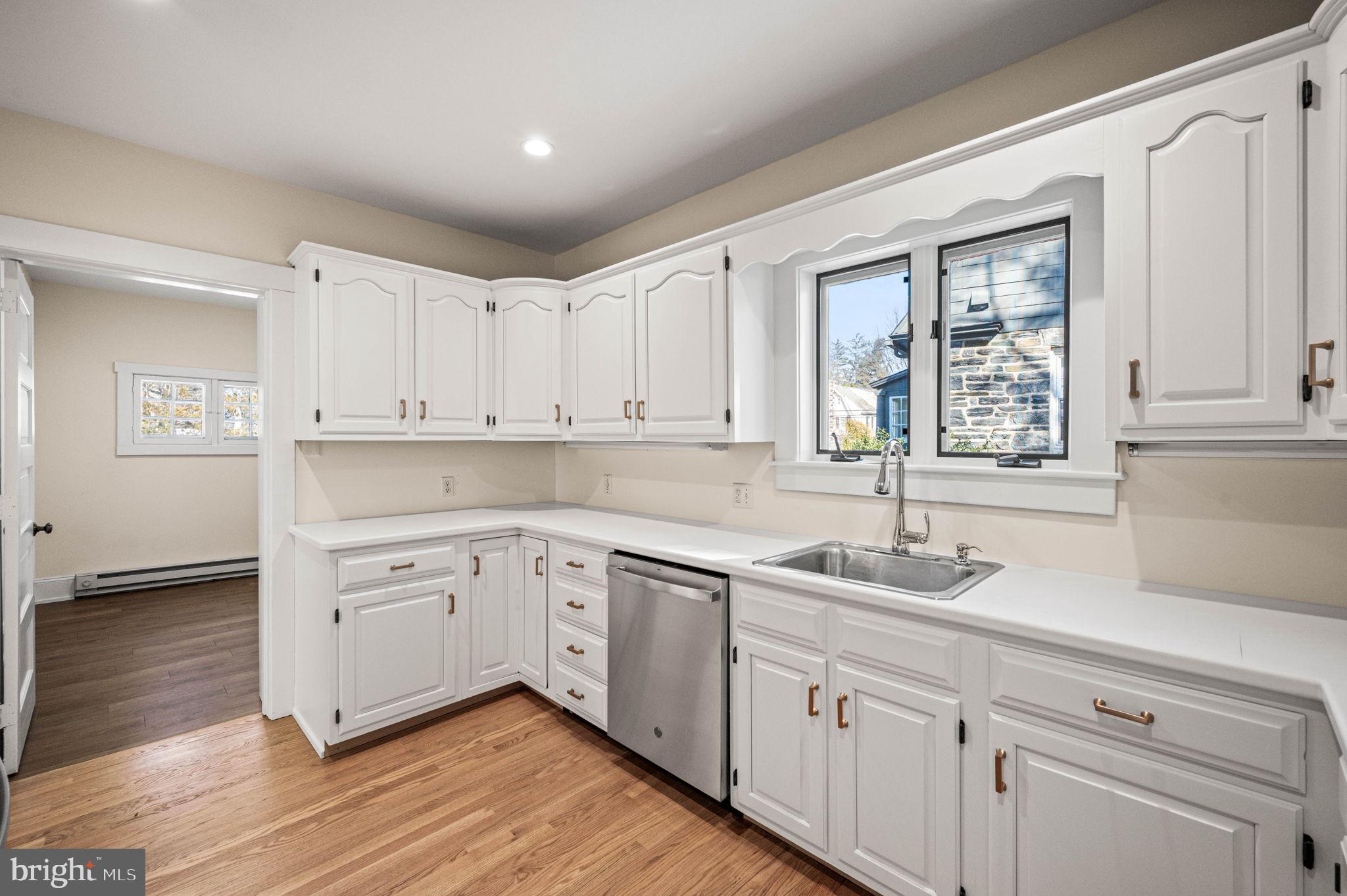 MERION STATION - Residential