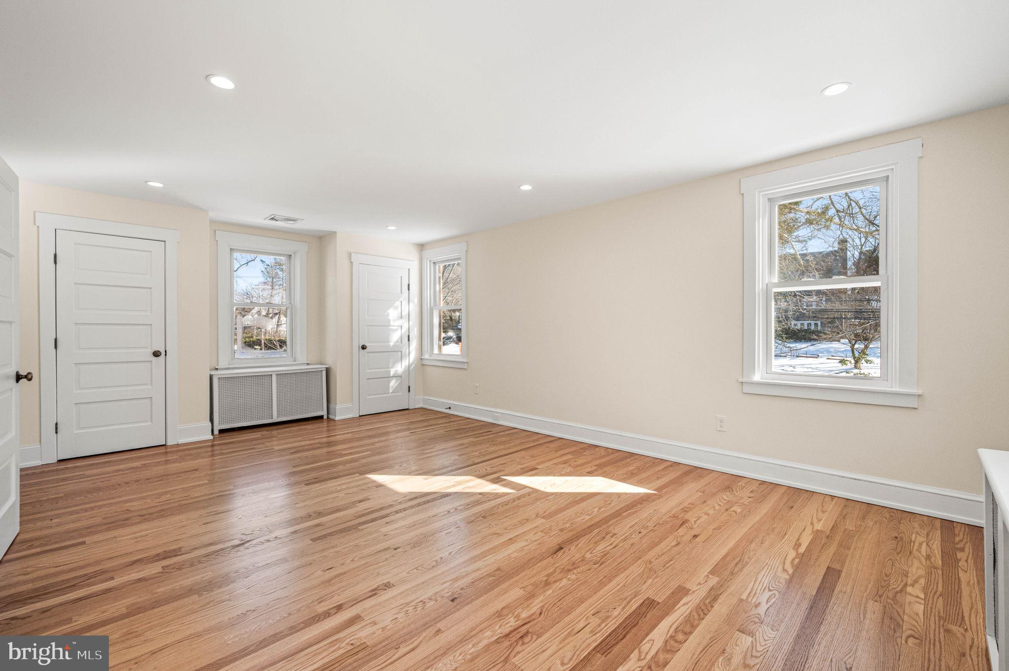 MERION STATION - Residential