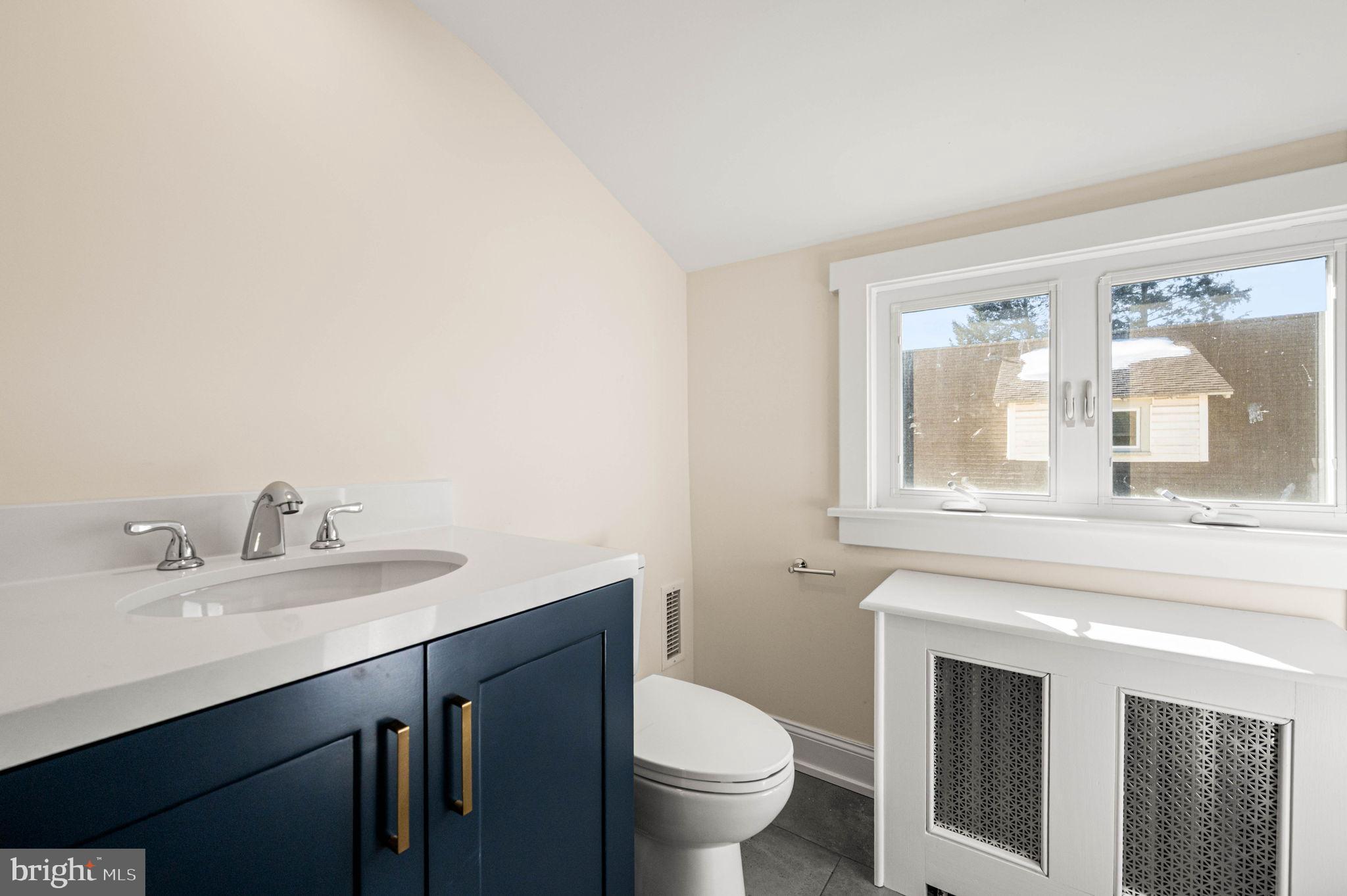 MERION STATION - Residential