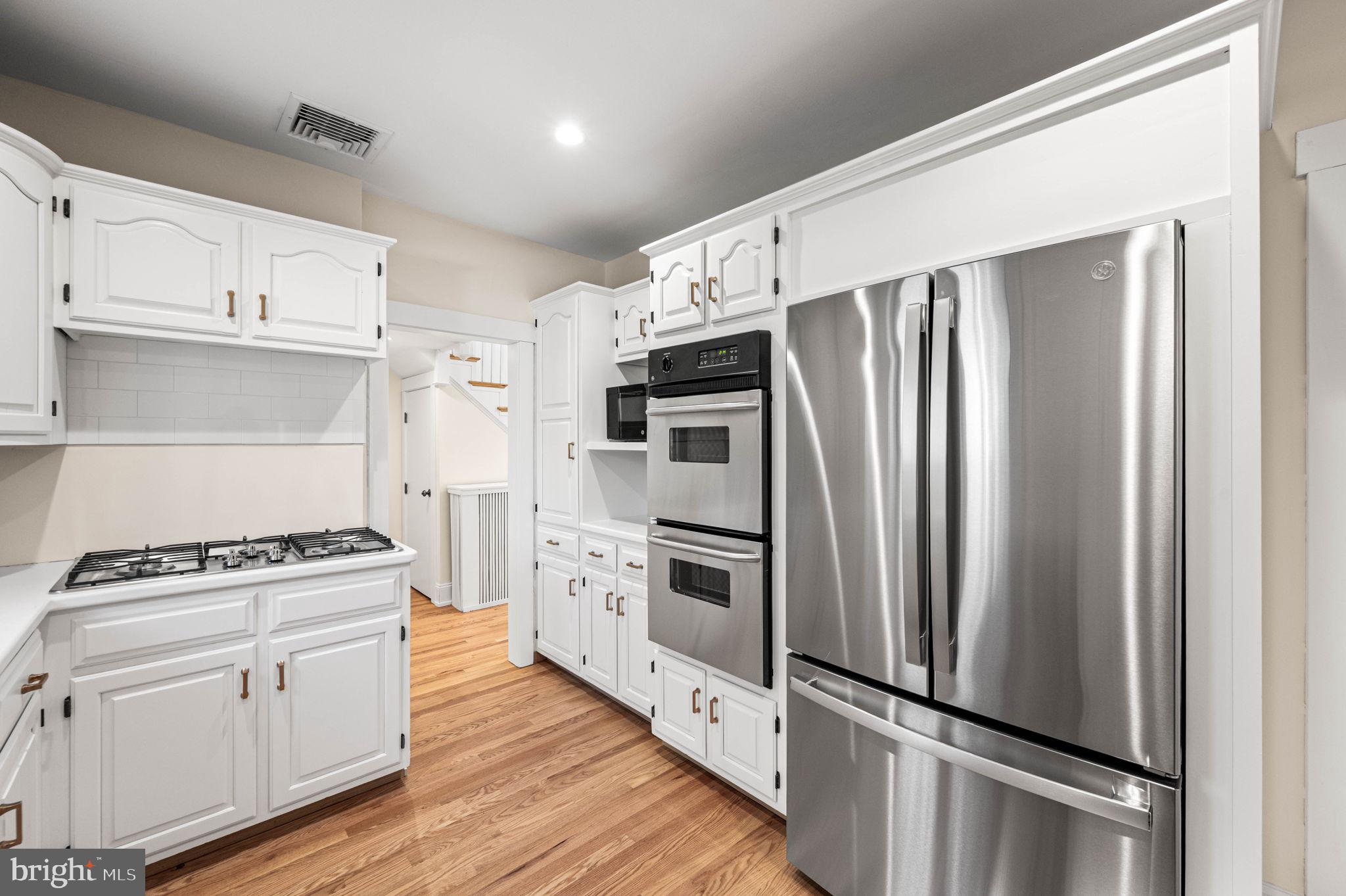 MERION STATION - Residential