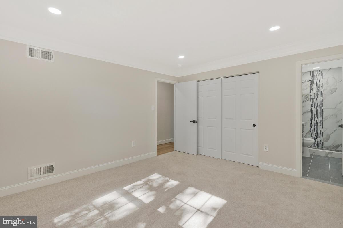 ST CHARLES BANNISTER - Residential