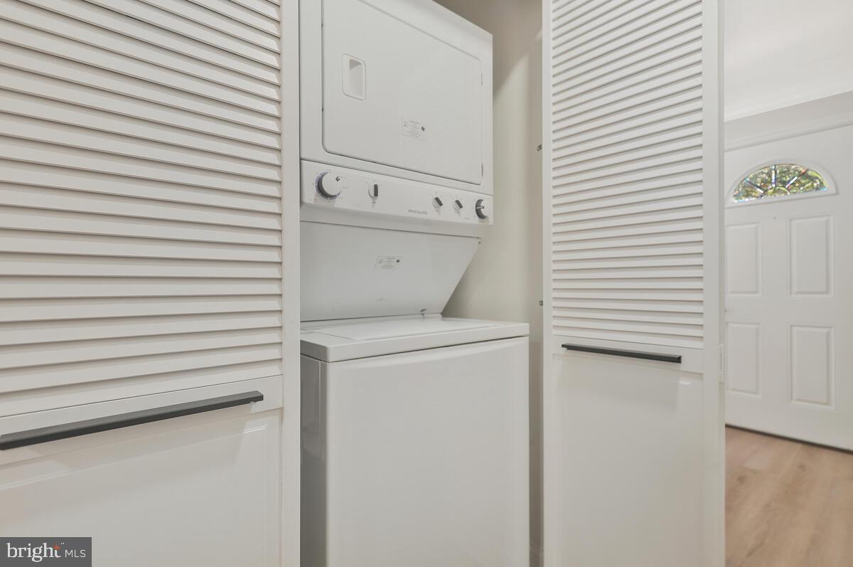 ST CHARLES BANNISTER - Residential