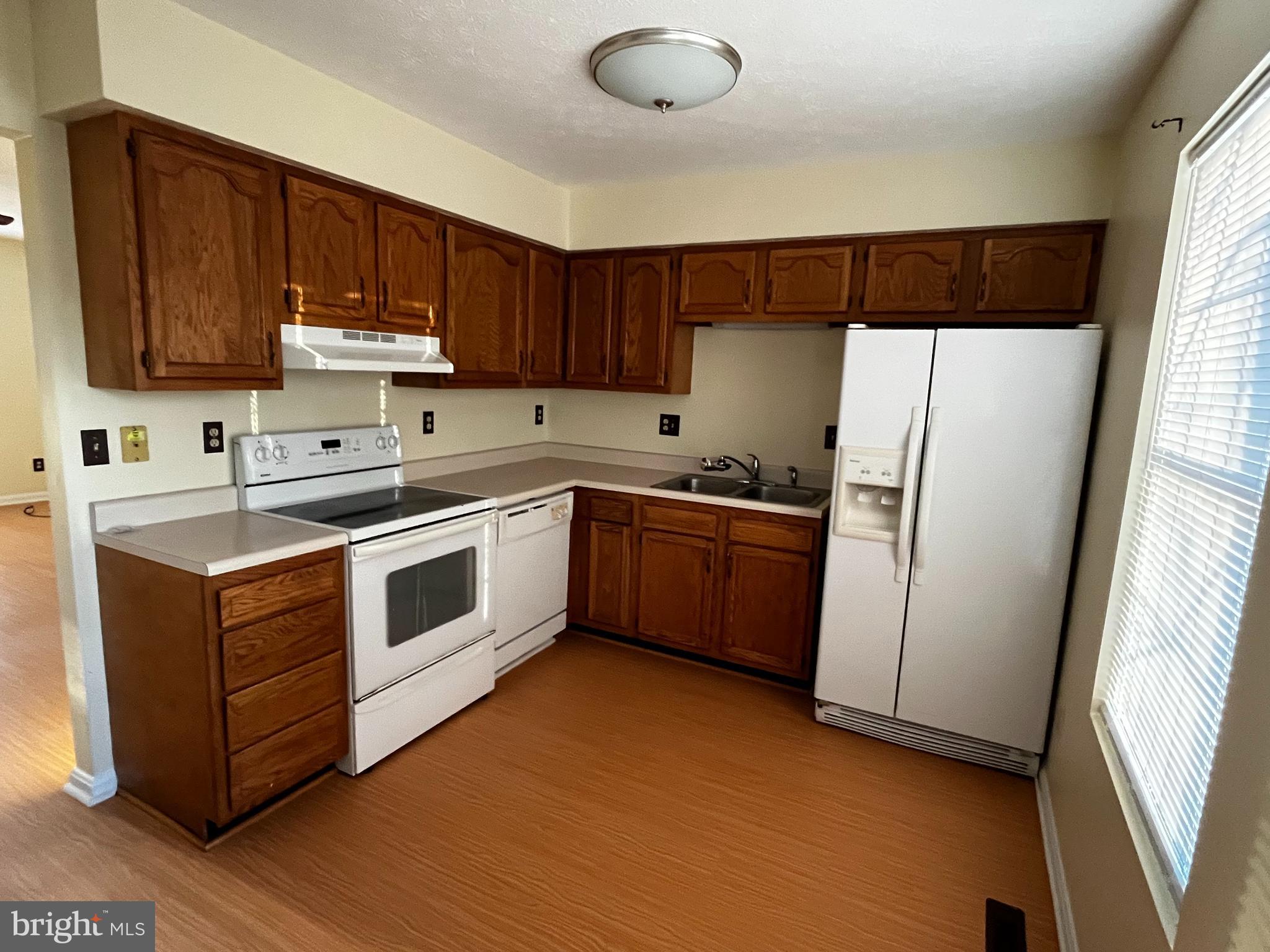 SORRELL COURT - Residential Lease