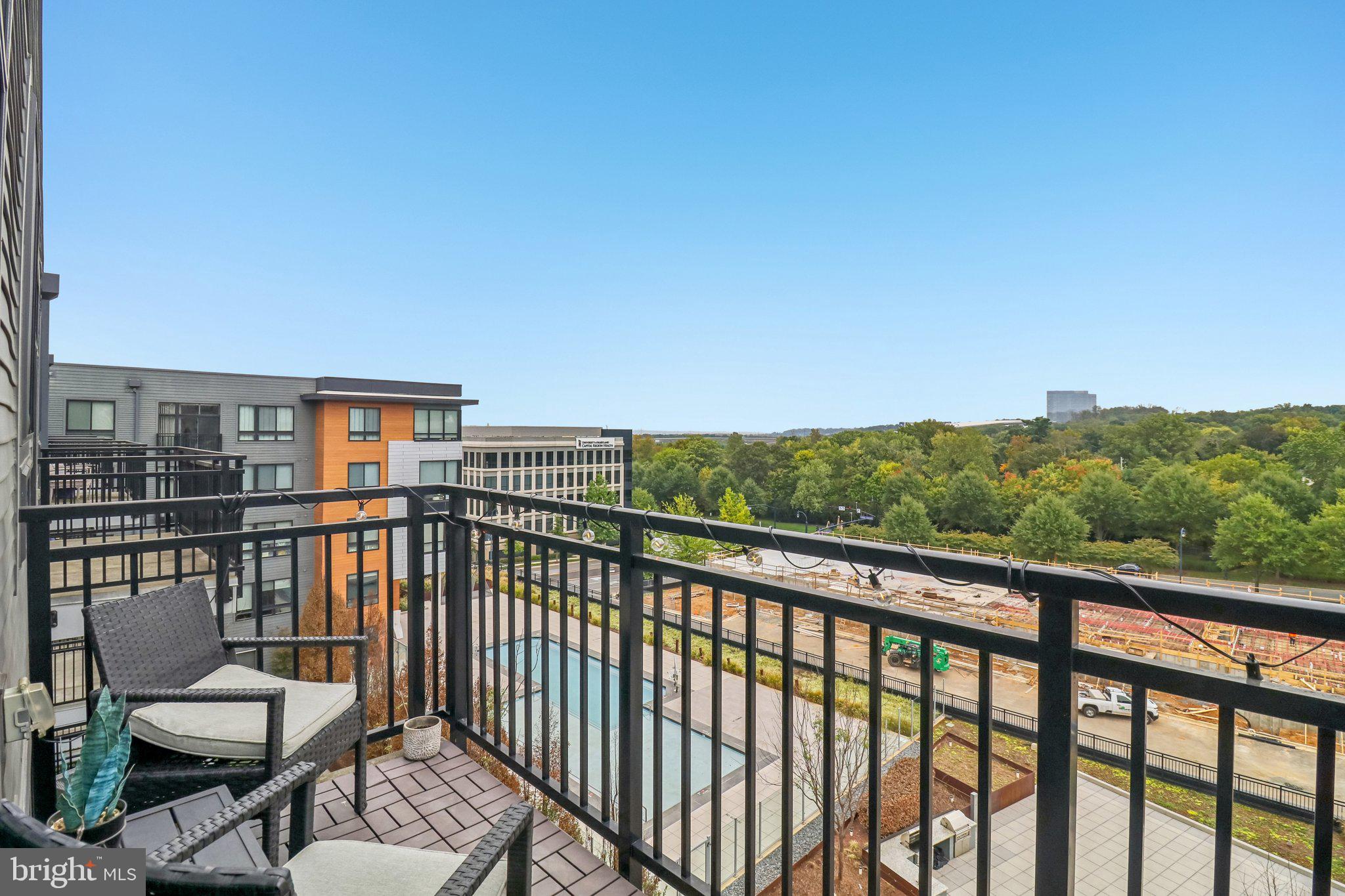 NATIONAL HARBOR - Residential