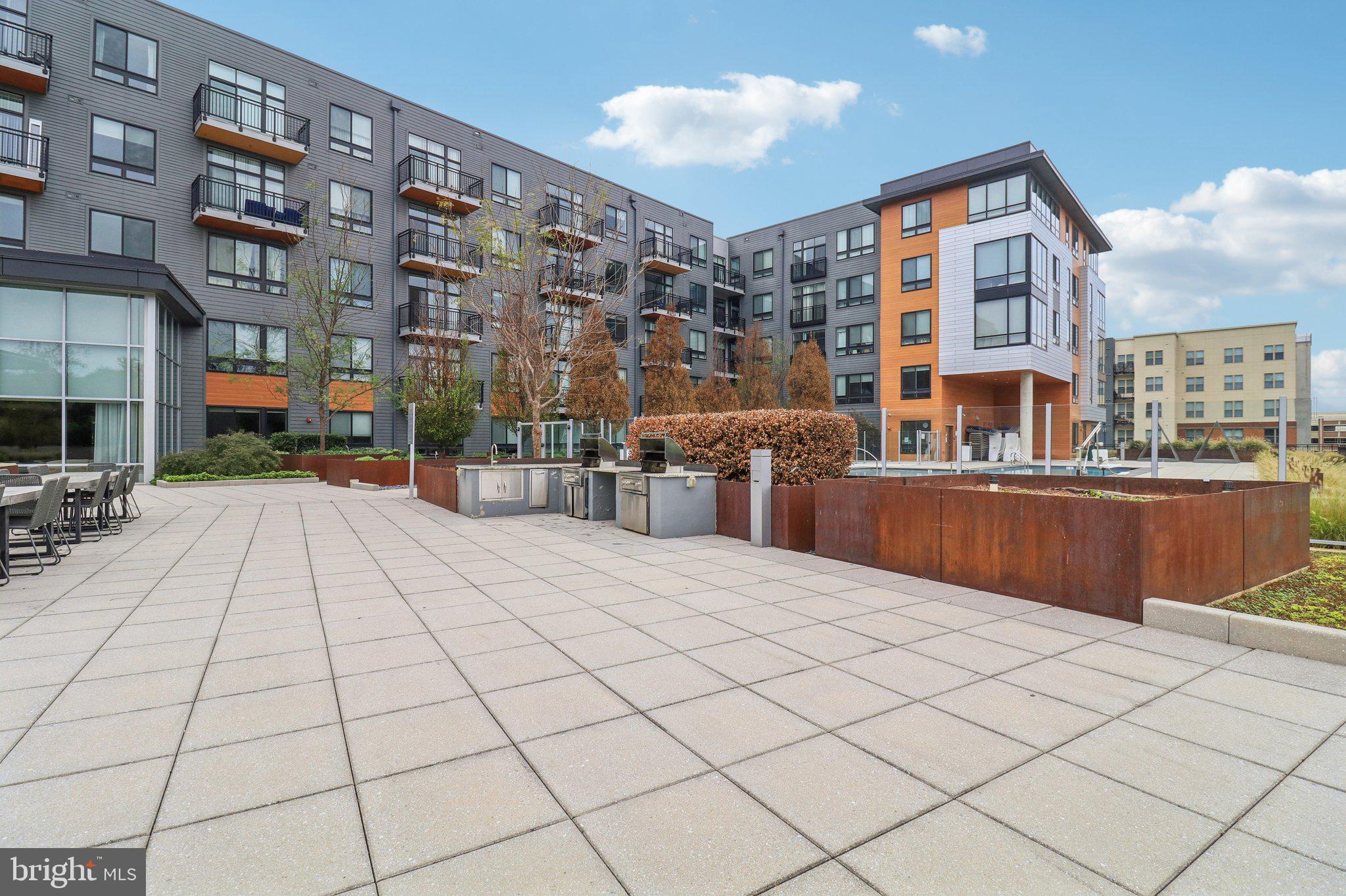 NATIONAL HARBOR - Residential