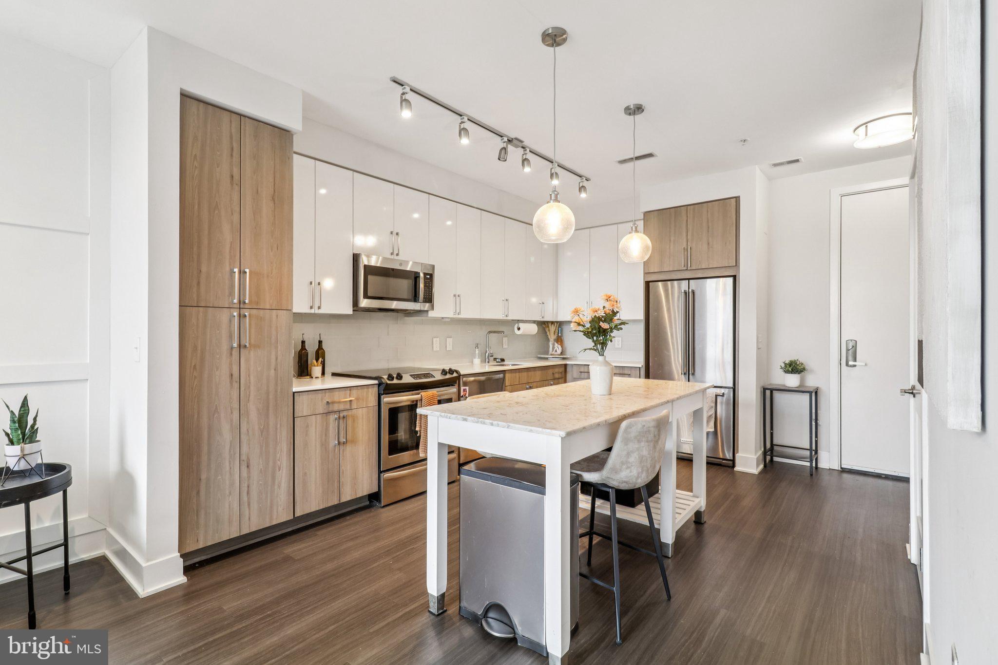 NATIONAL HARBOR - Residential