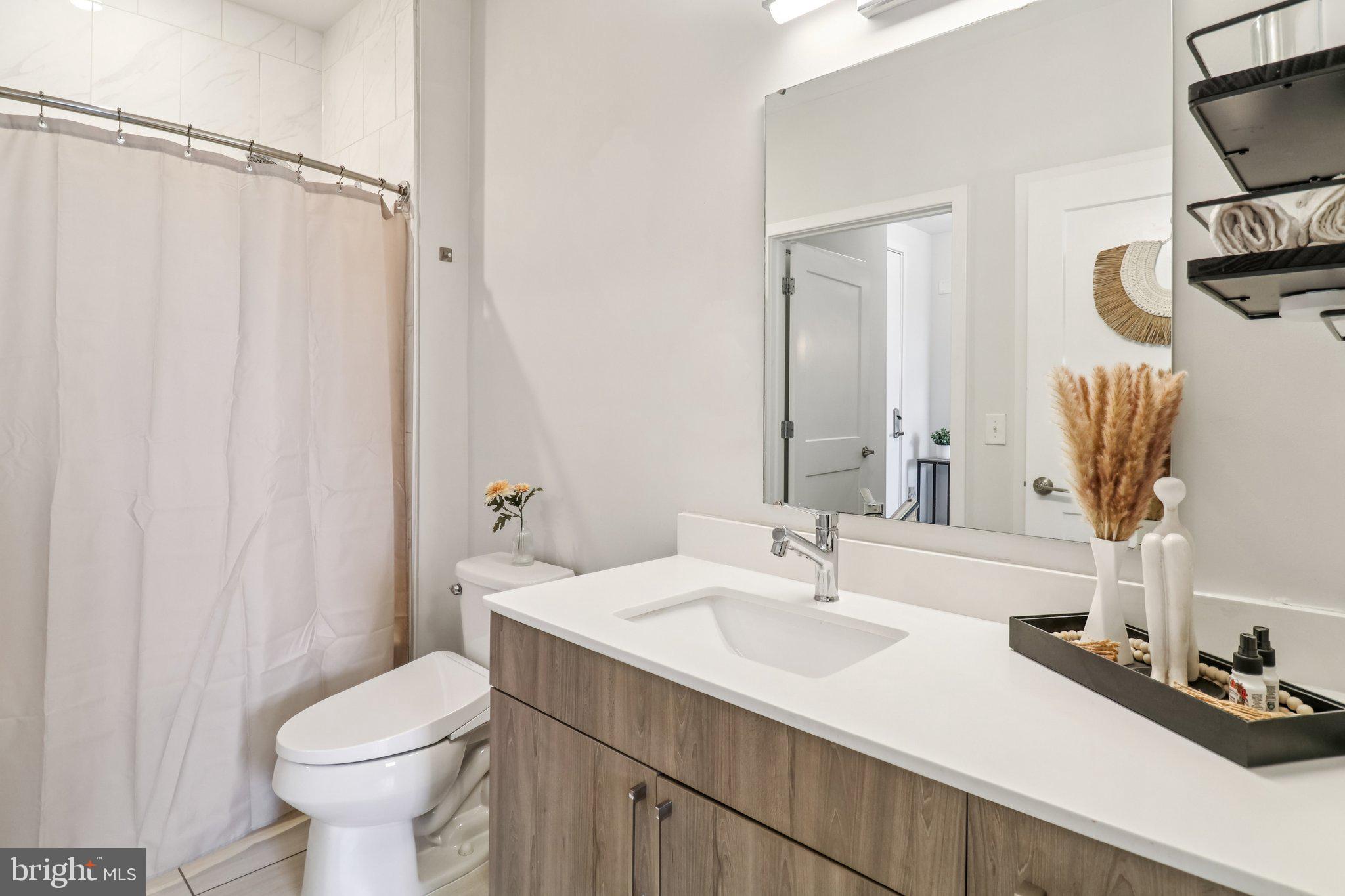 NATIONAL HARBOR - Residential