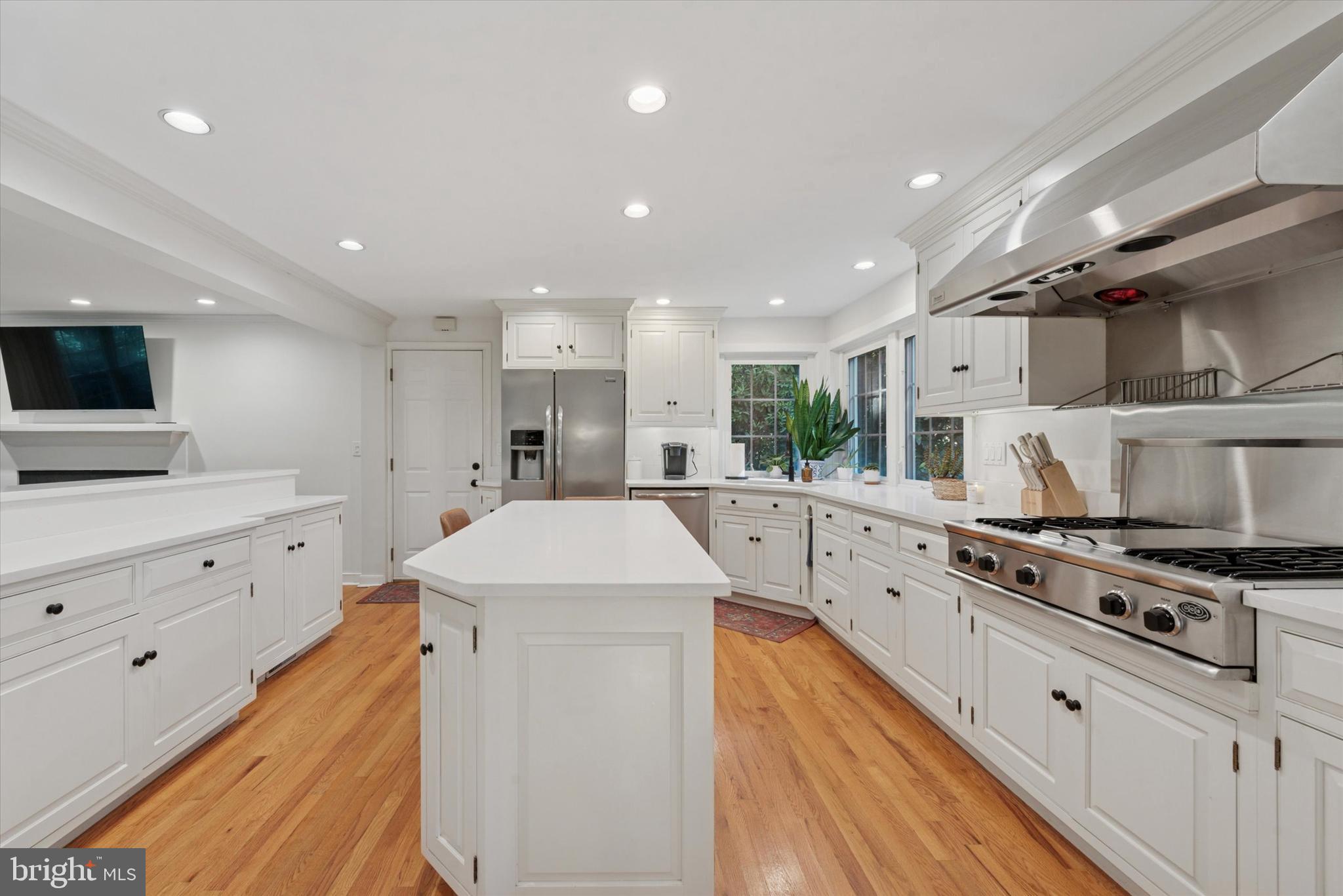 DEEPDALE - Residential