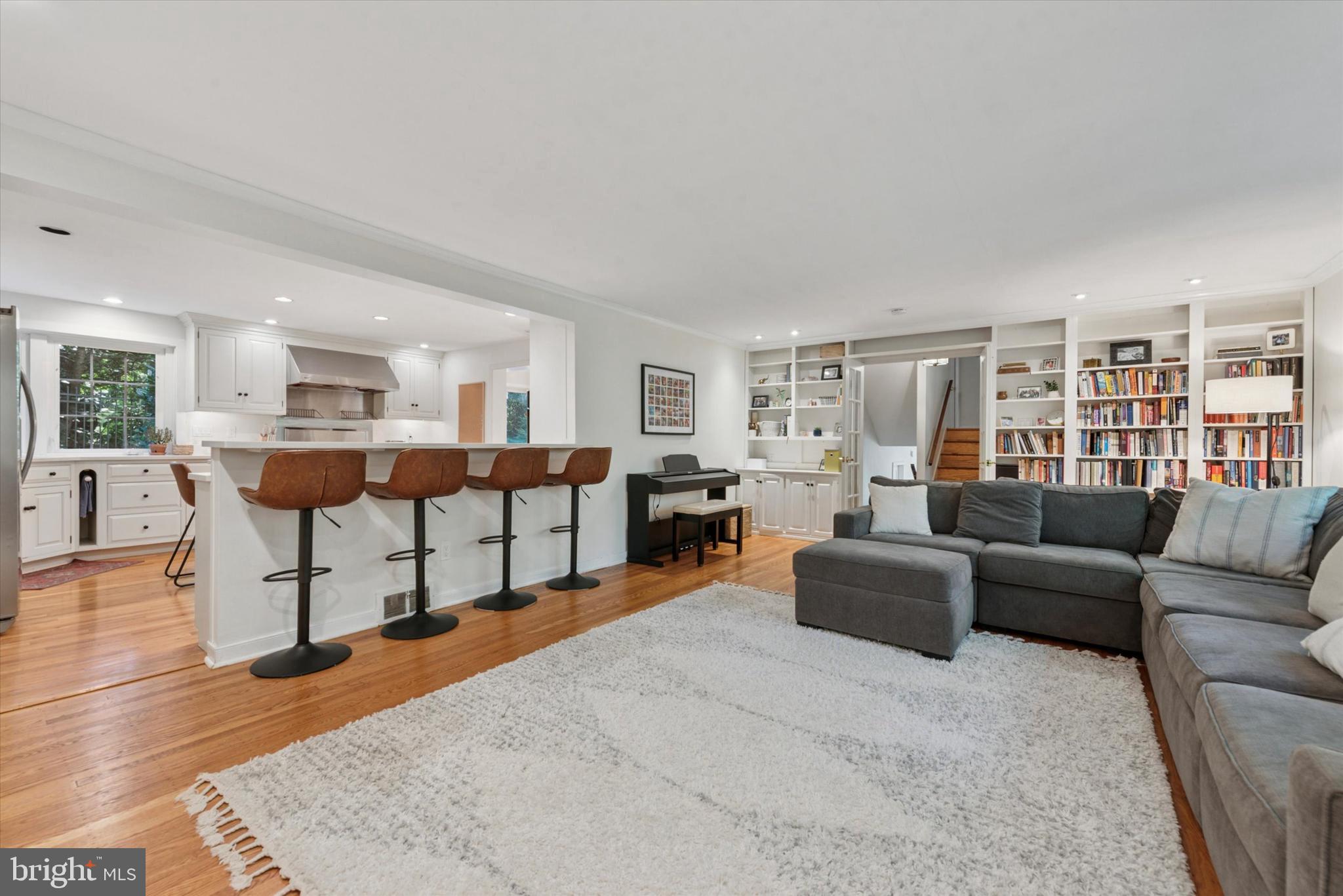 DEEPDALE - Residential